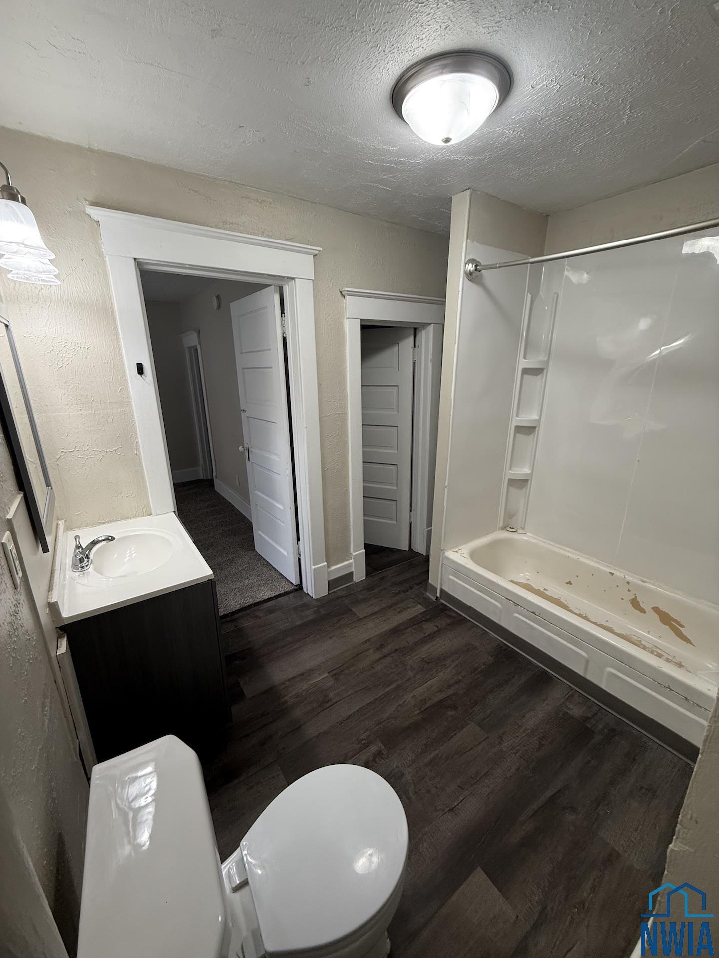 MLS #830107