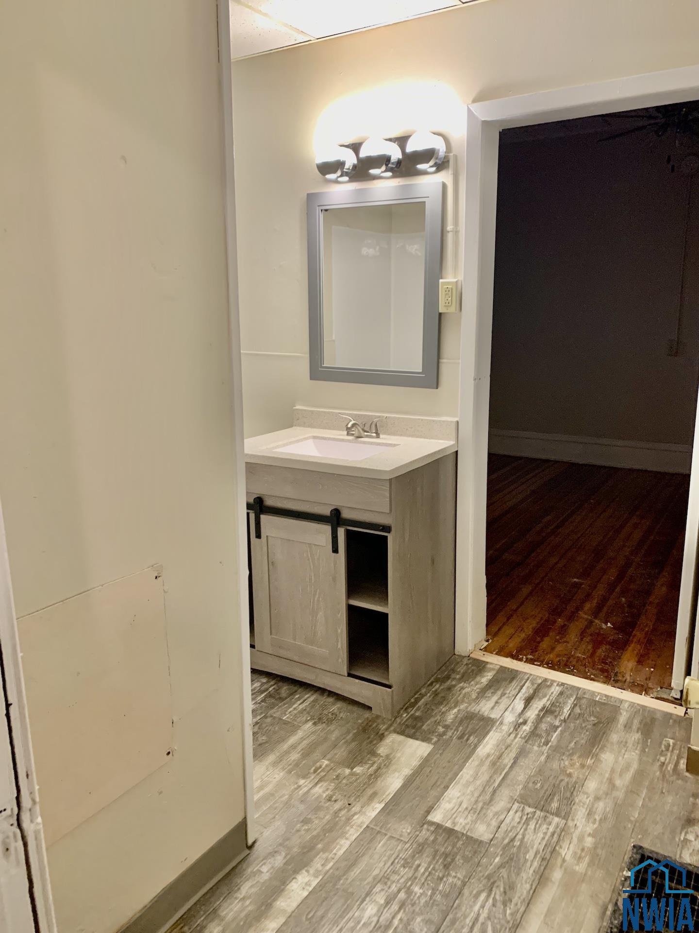 MLS #830107
