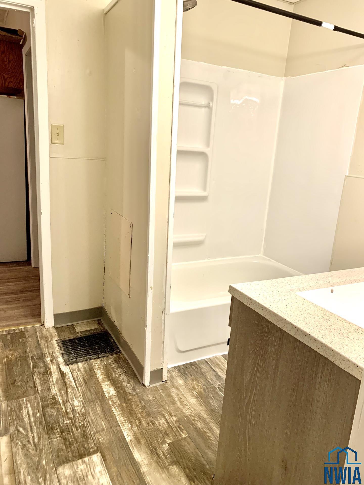 MLS #830107
