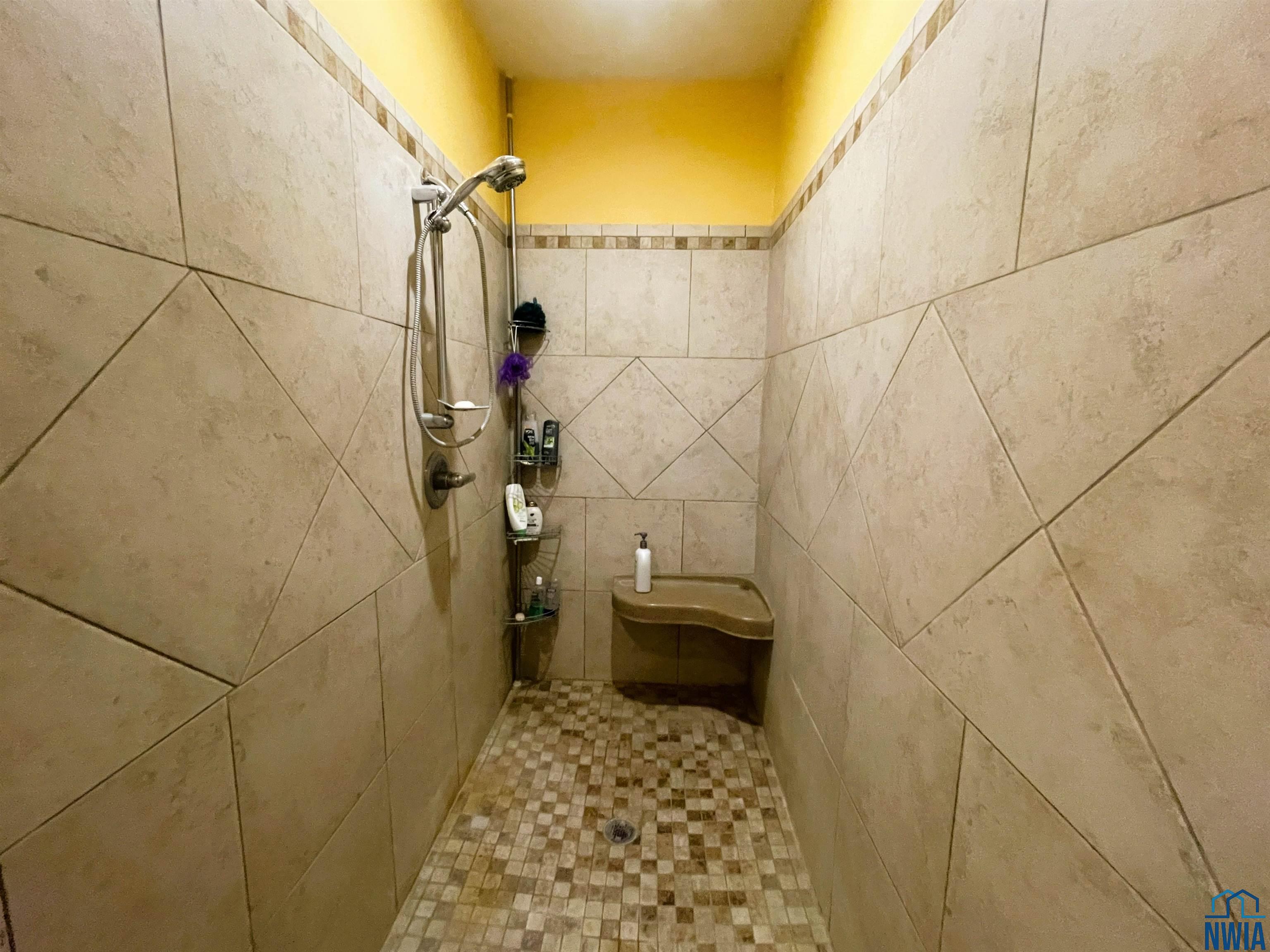 MLS #830115