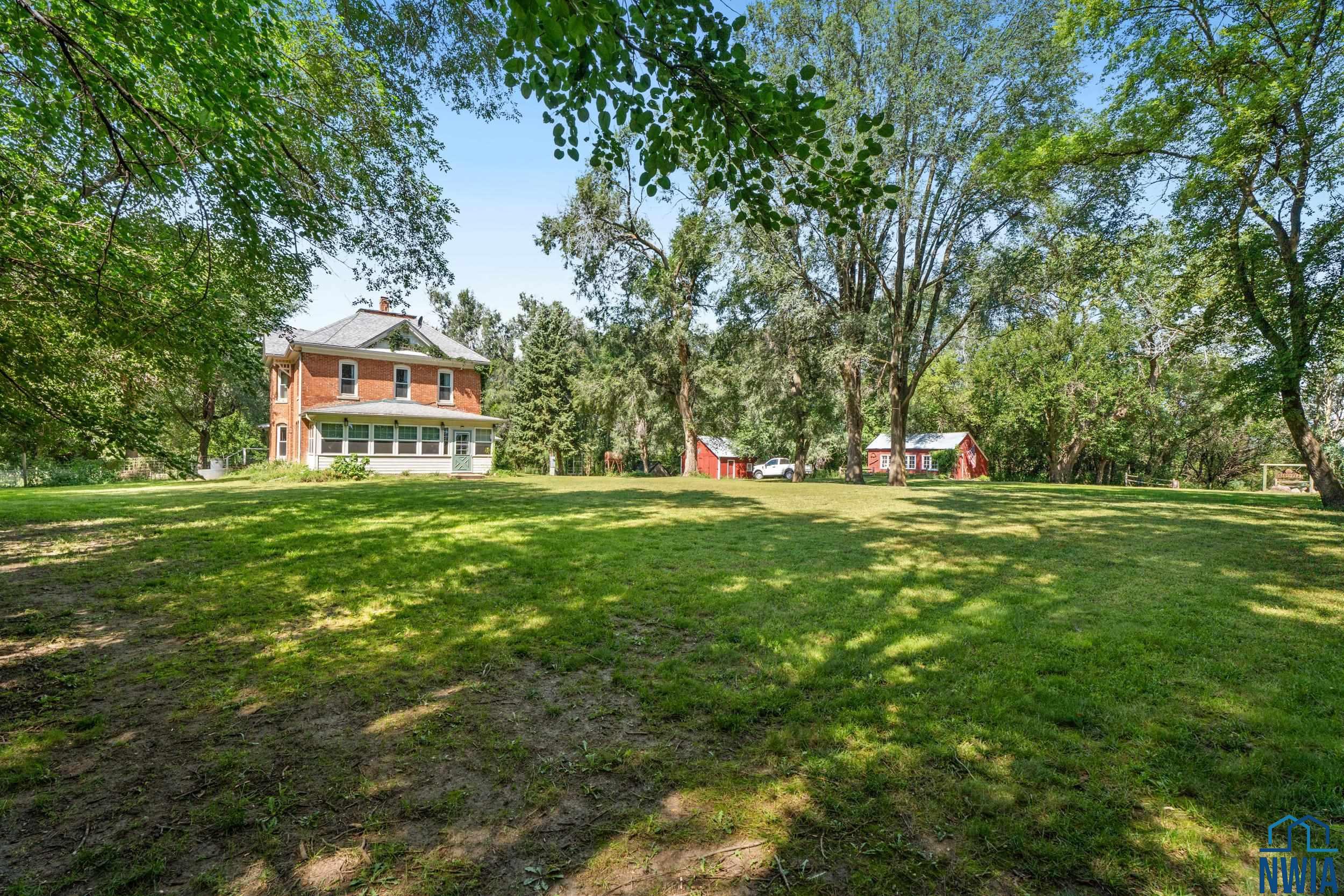 MLS #830128
