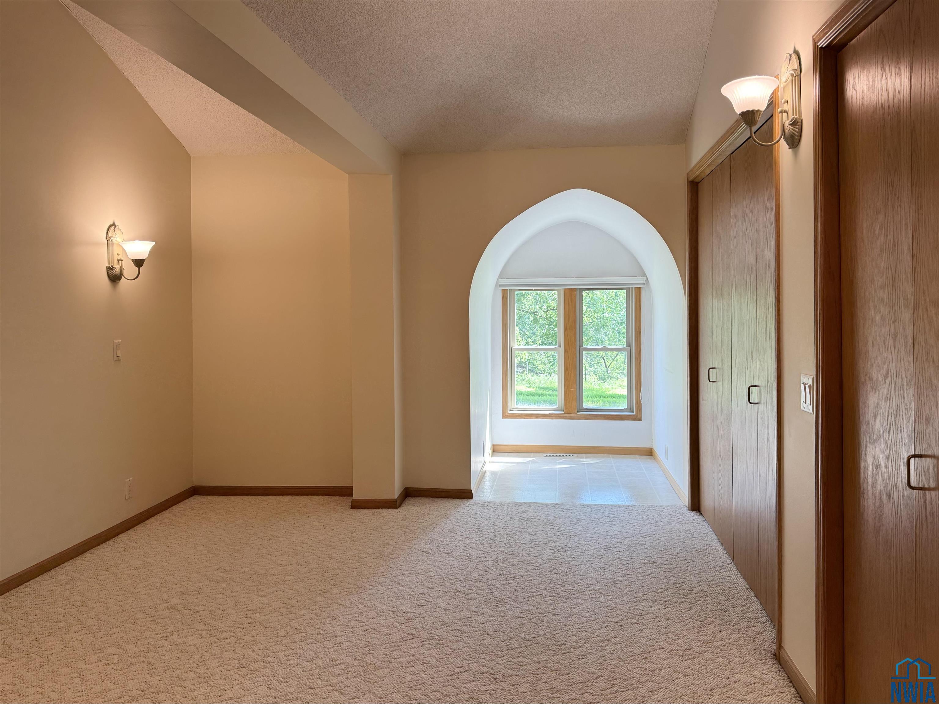 MLS #830132