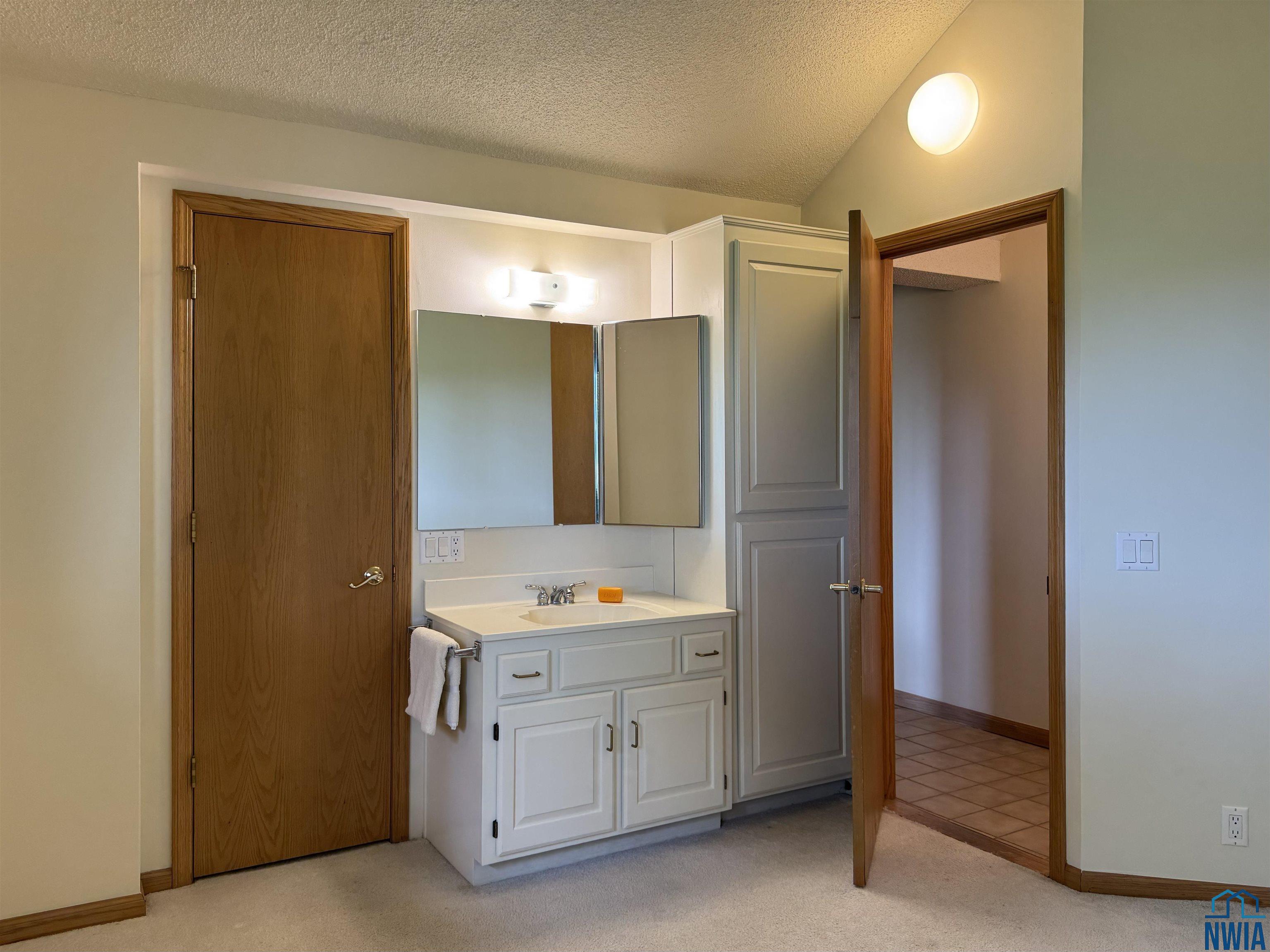 MLS #830132