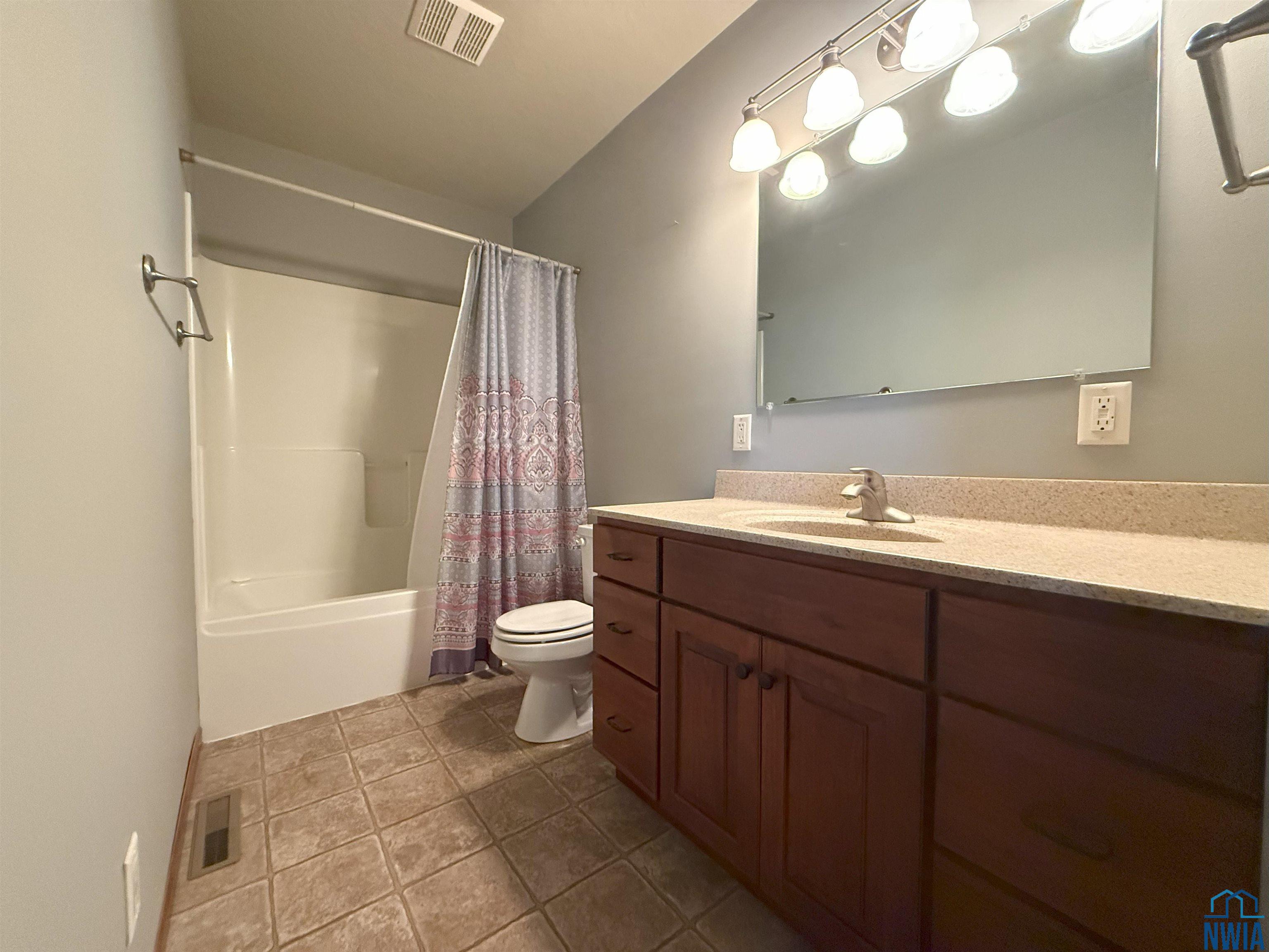 MLS #830138