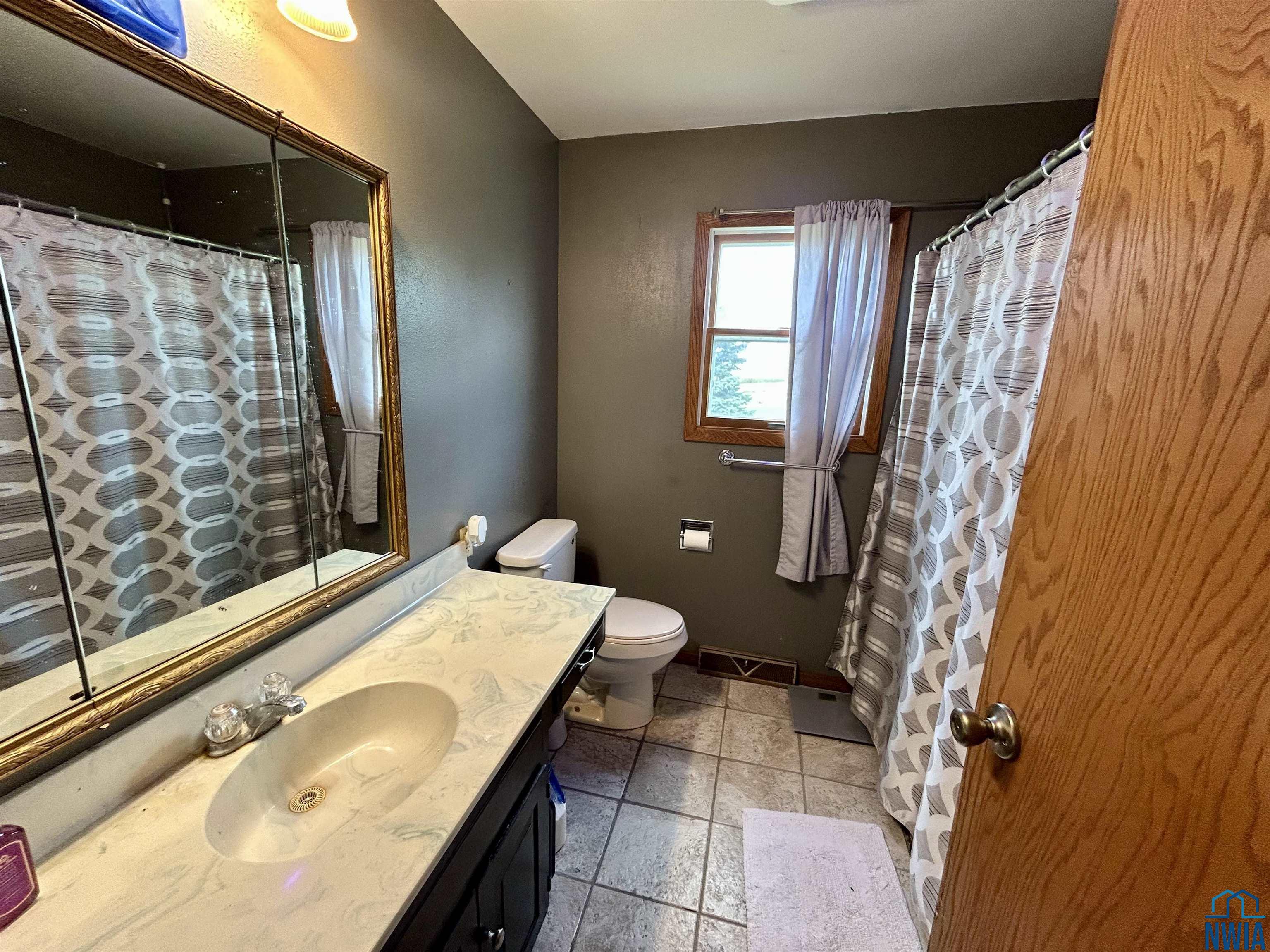 MLS #830171