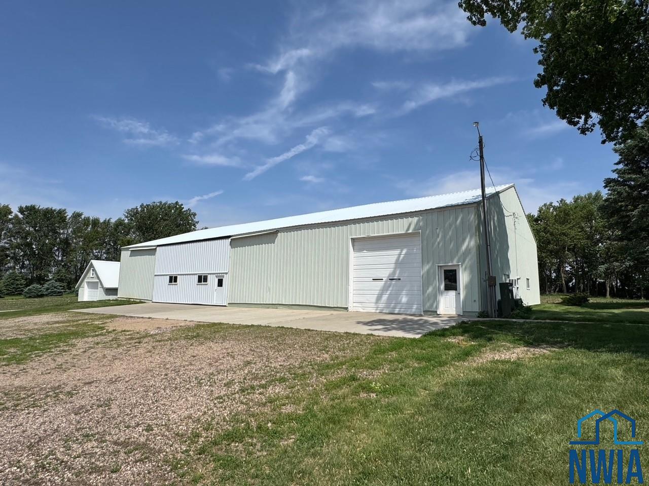 MLS #830175
