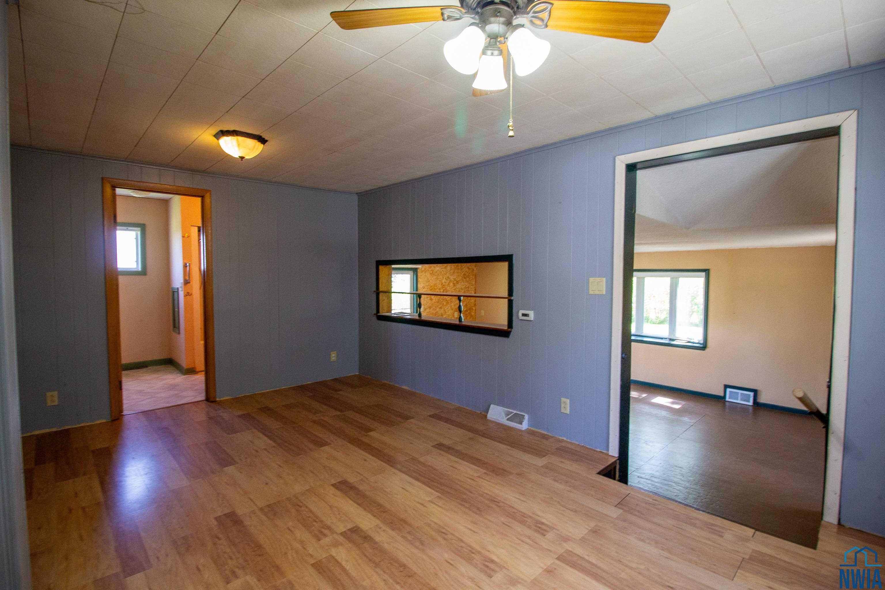 MLS #830187