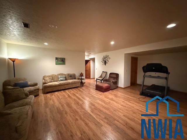 MLS #830190