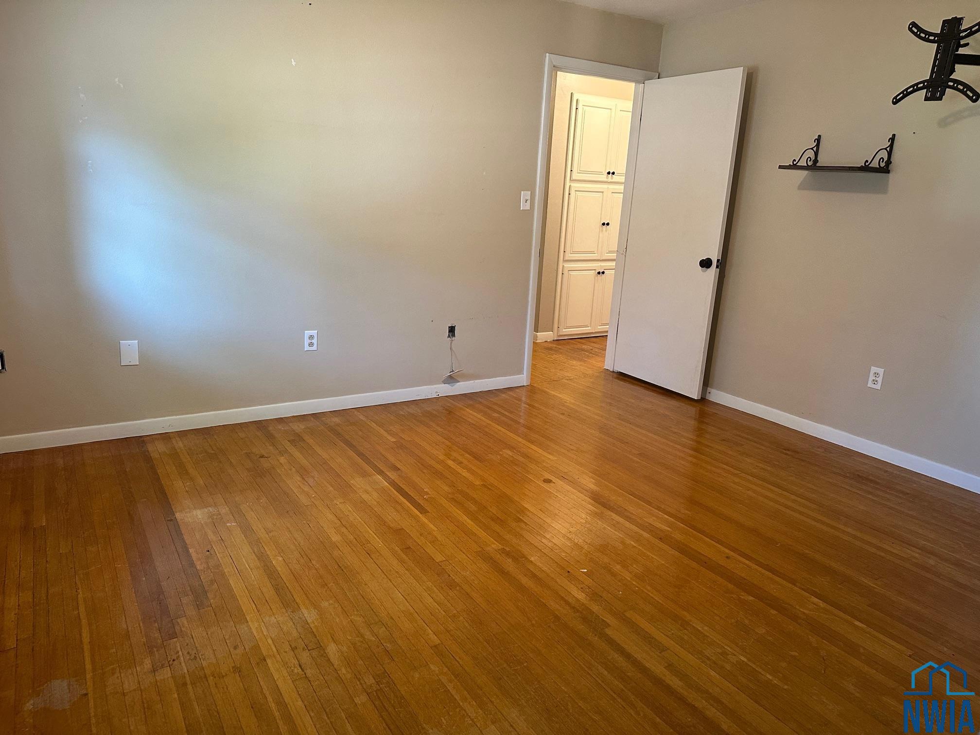 MLS #830192