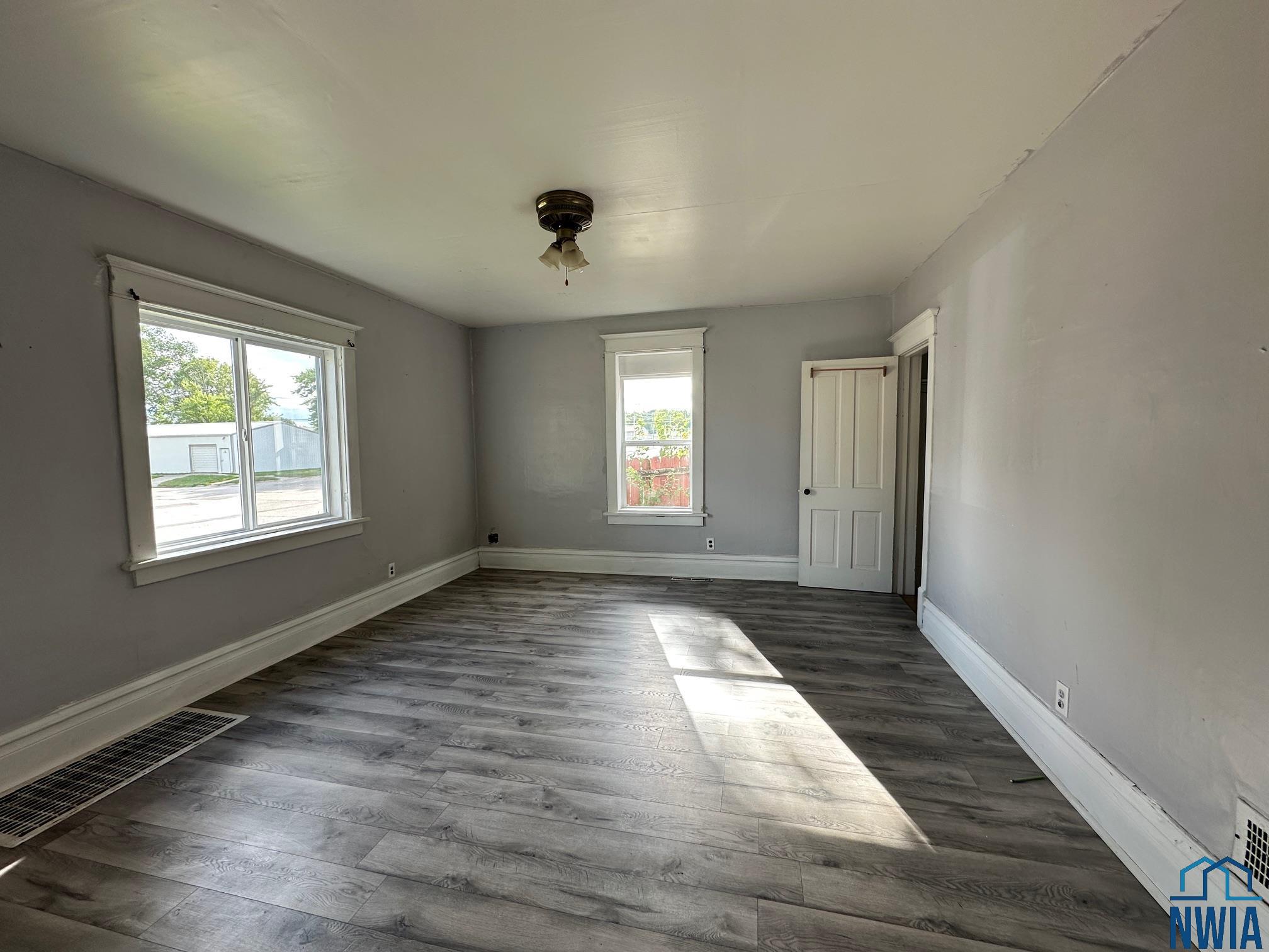 MLS #830193
