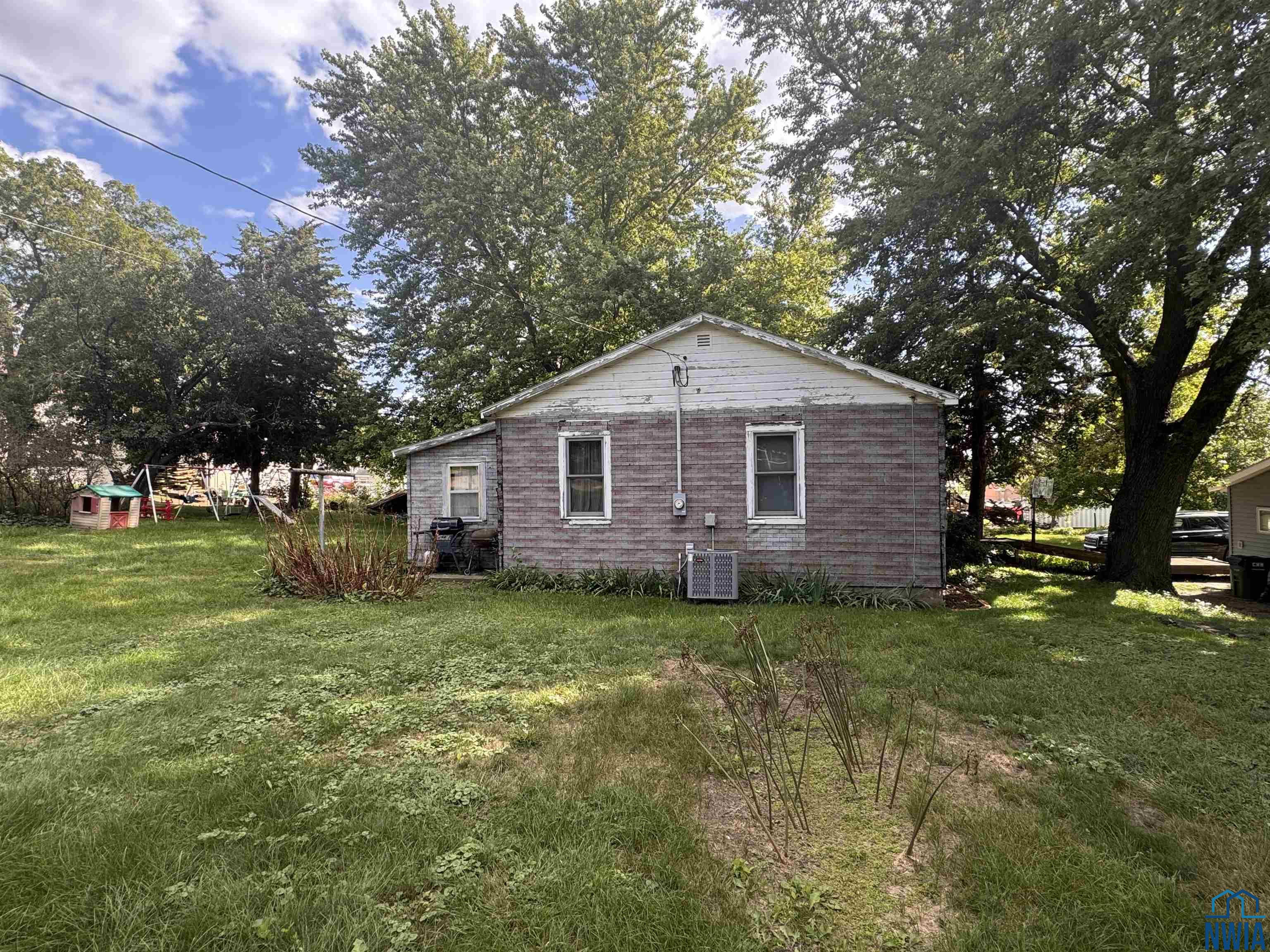 MLS #830204