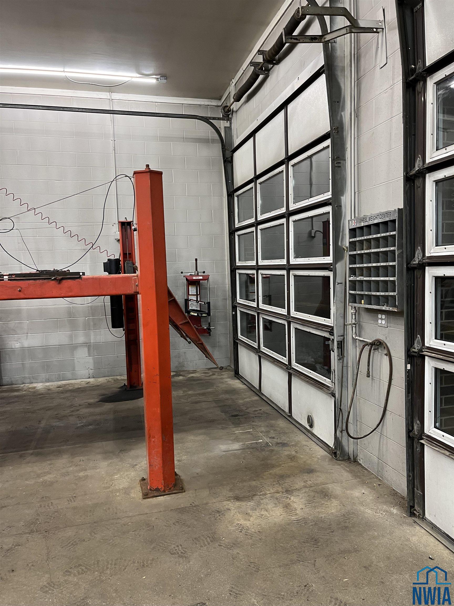 MLS #830206