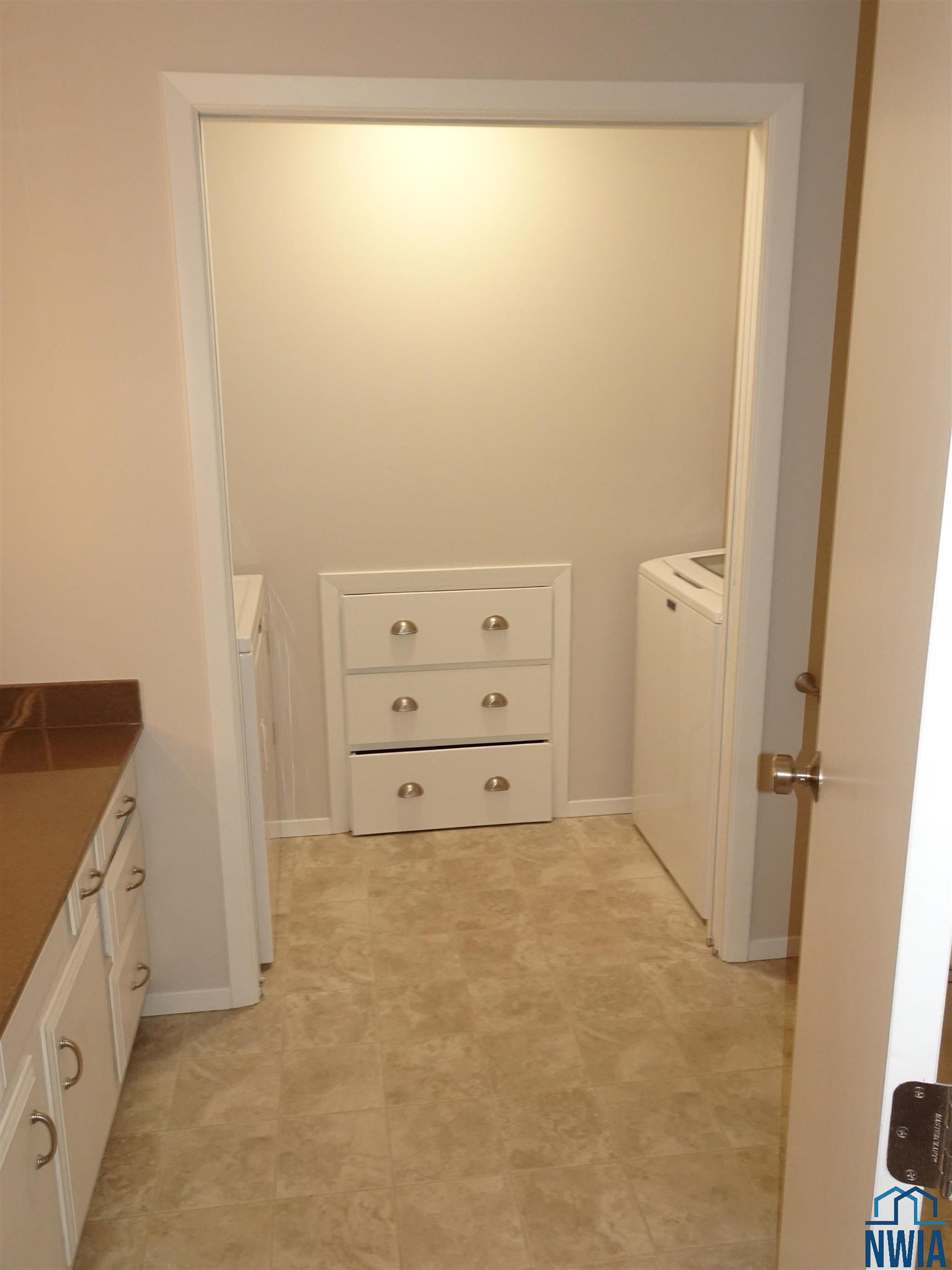 MLS #830231
