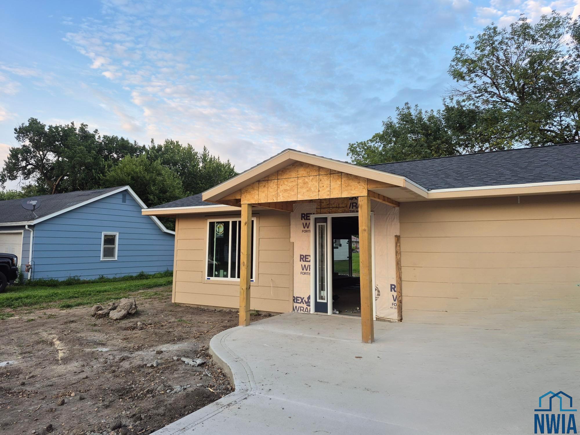 MLS #830232