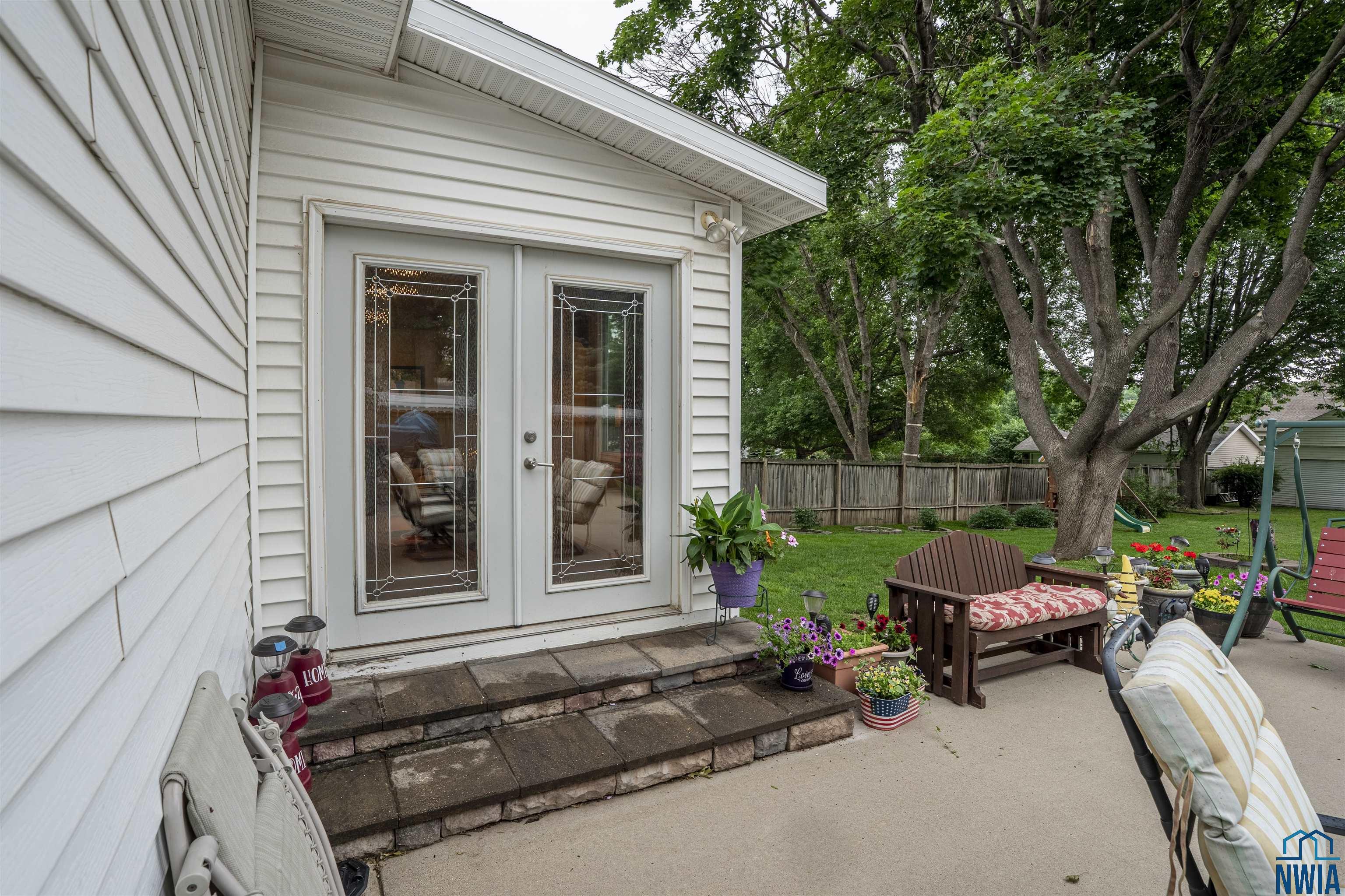 MLS #830256
