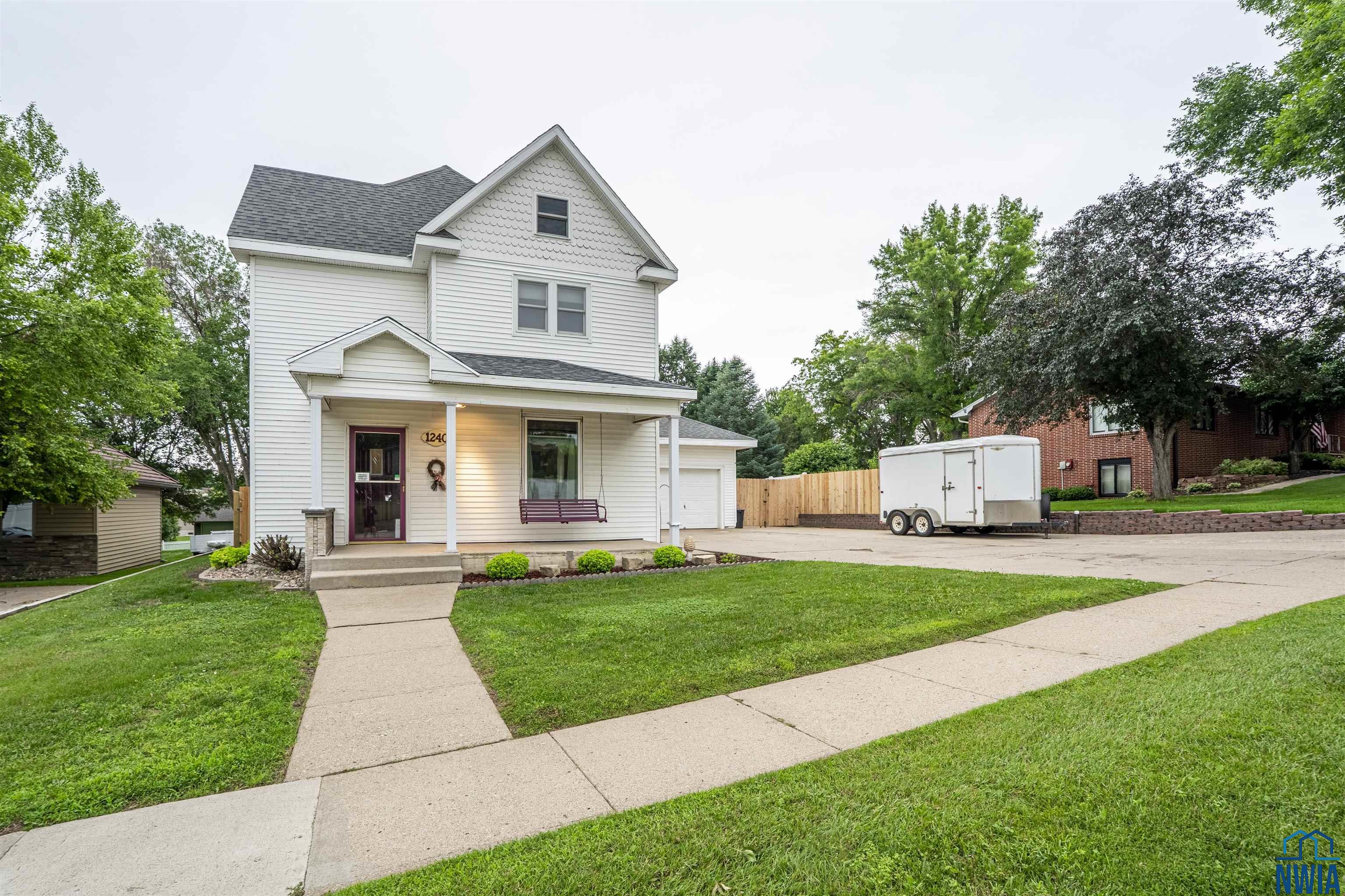 MLS #830256