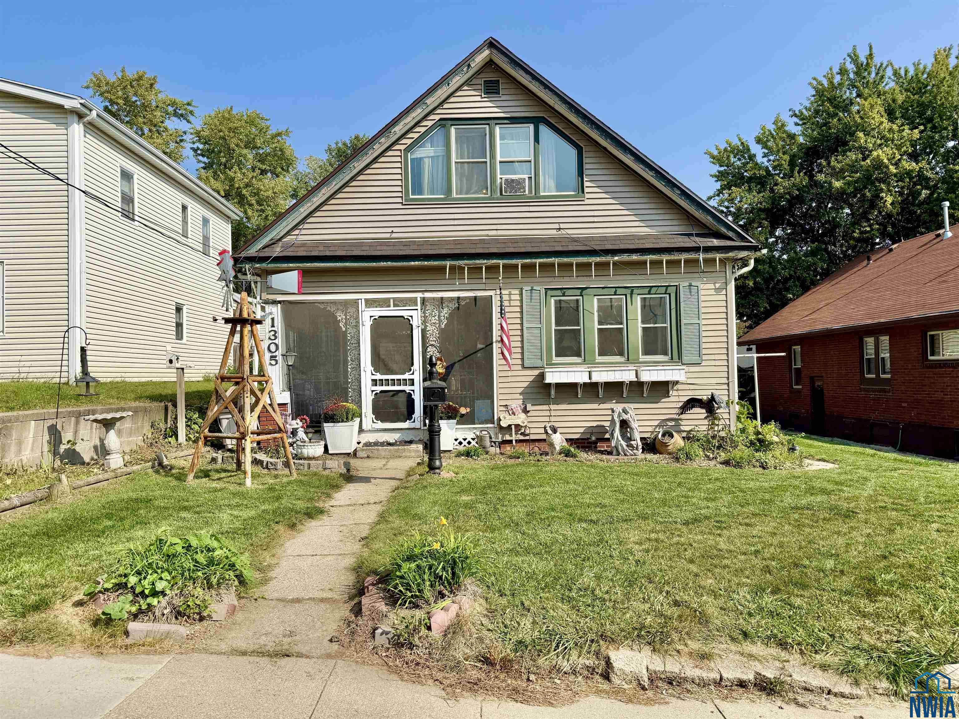 MLS #830268