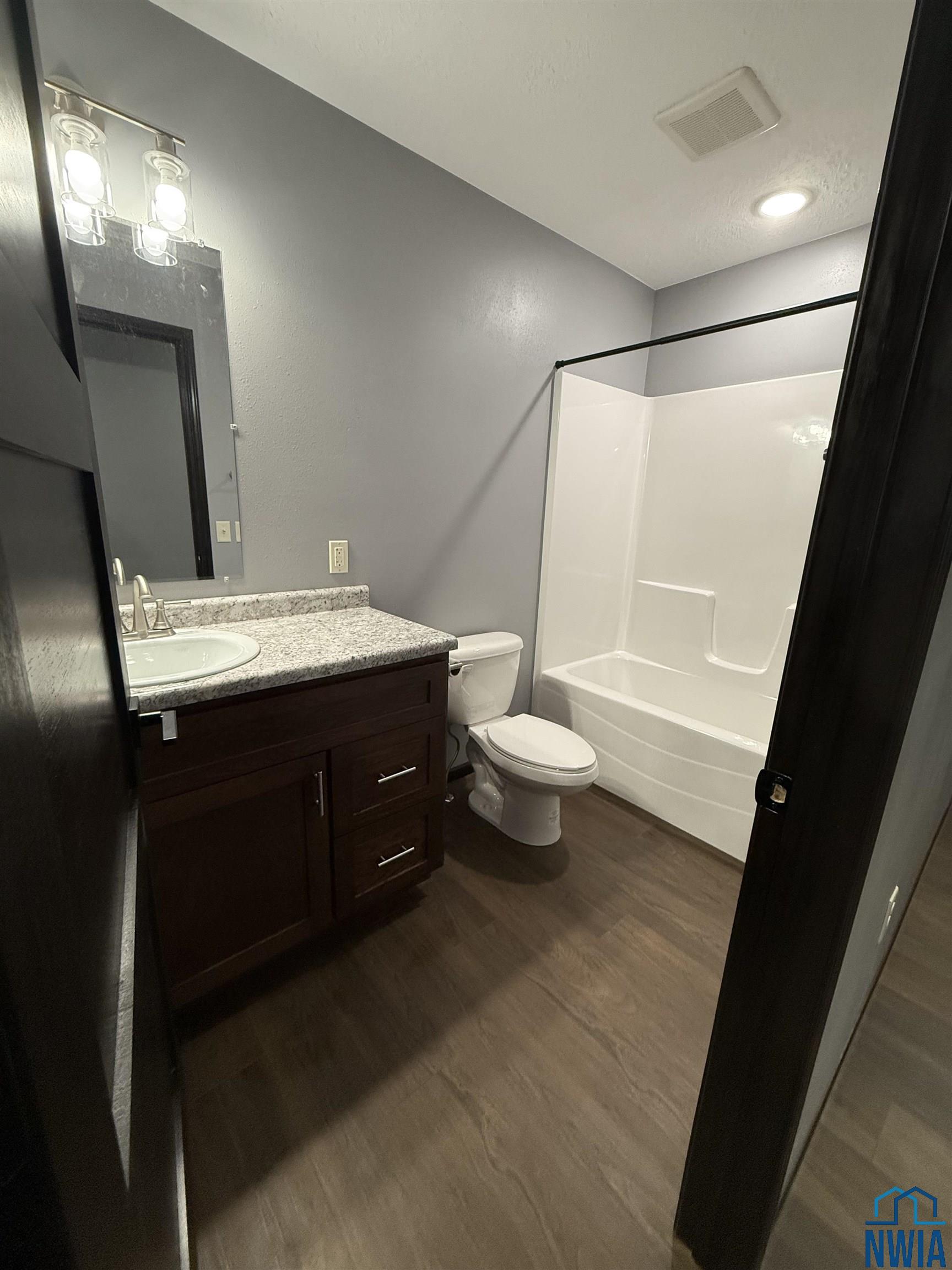 MLS #830271