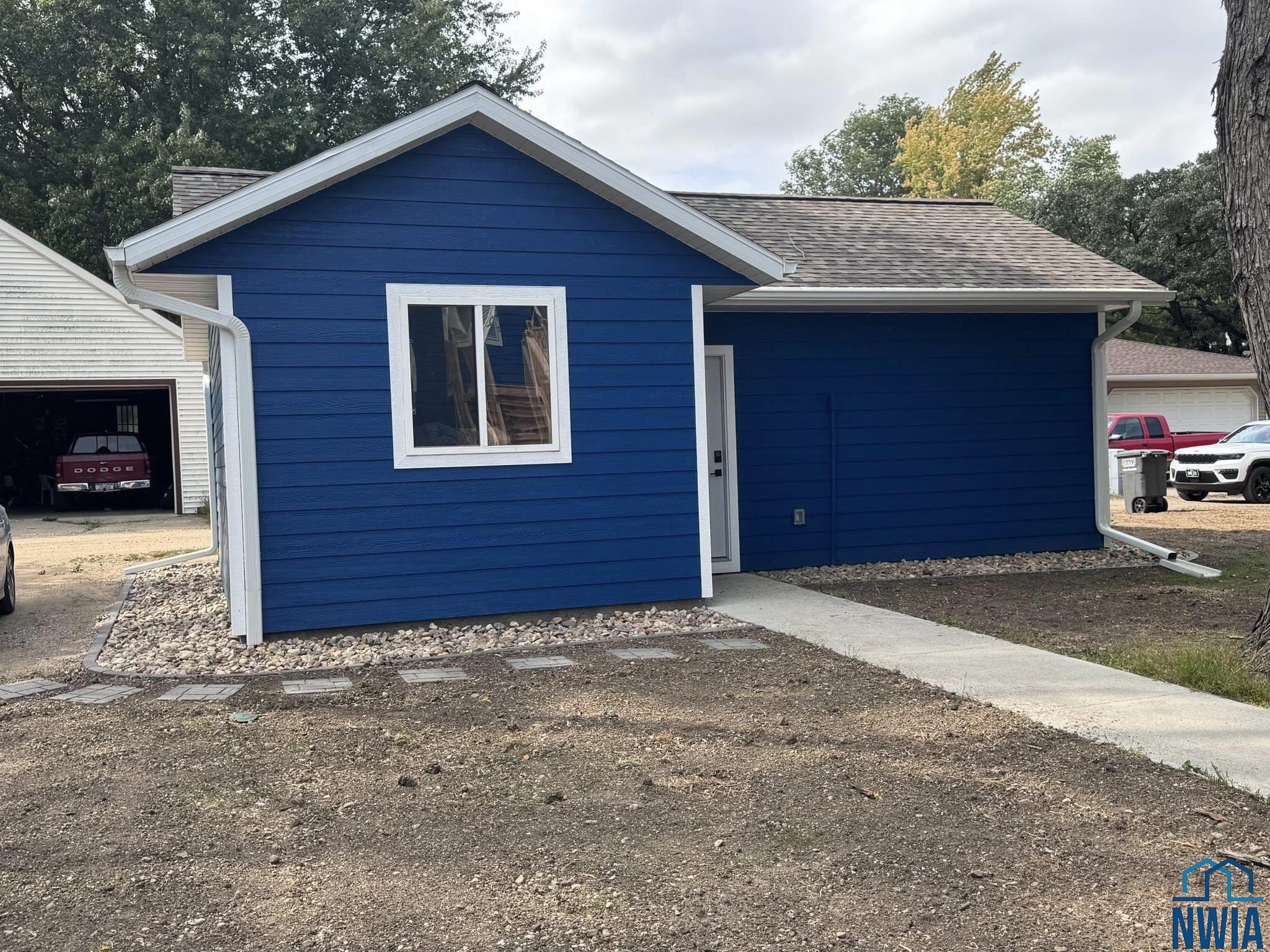 MLS #830271