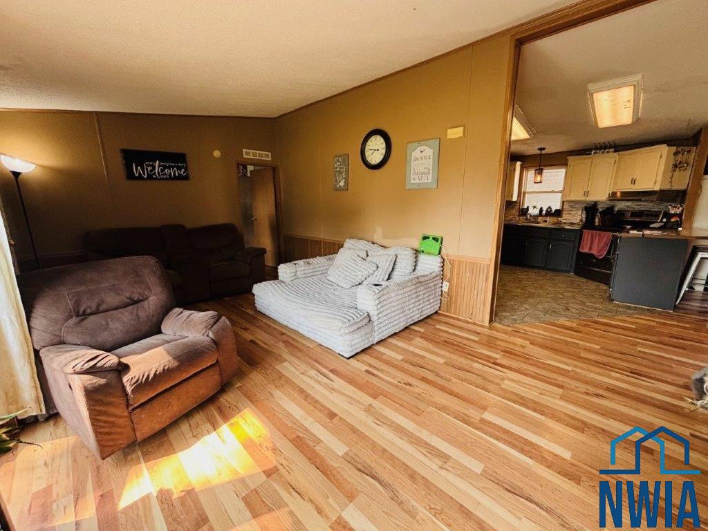 MLS #830276