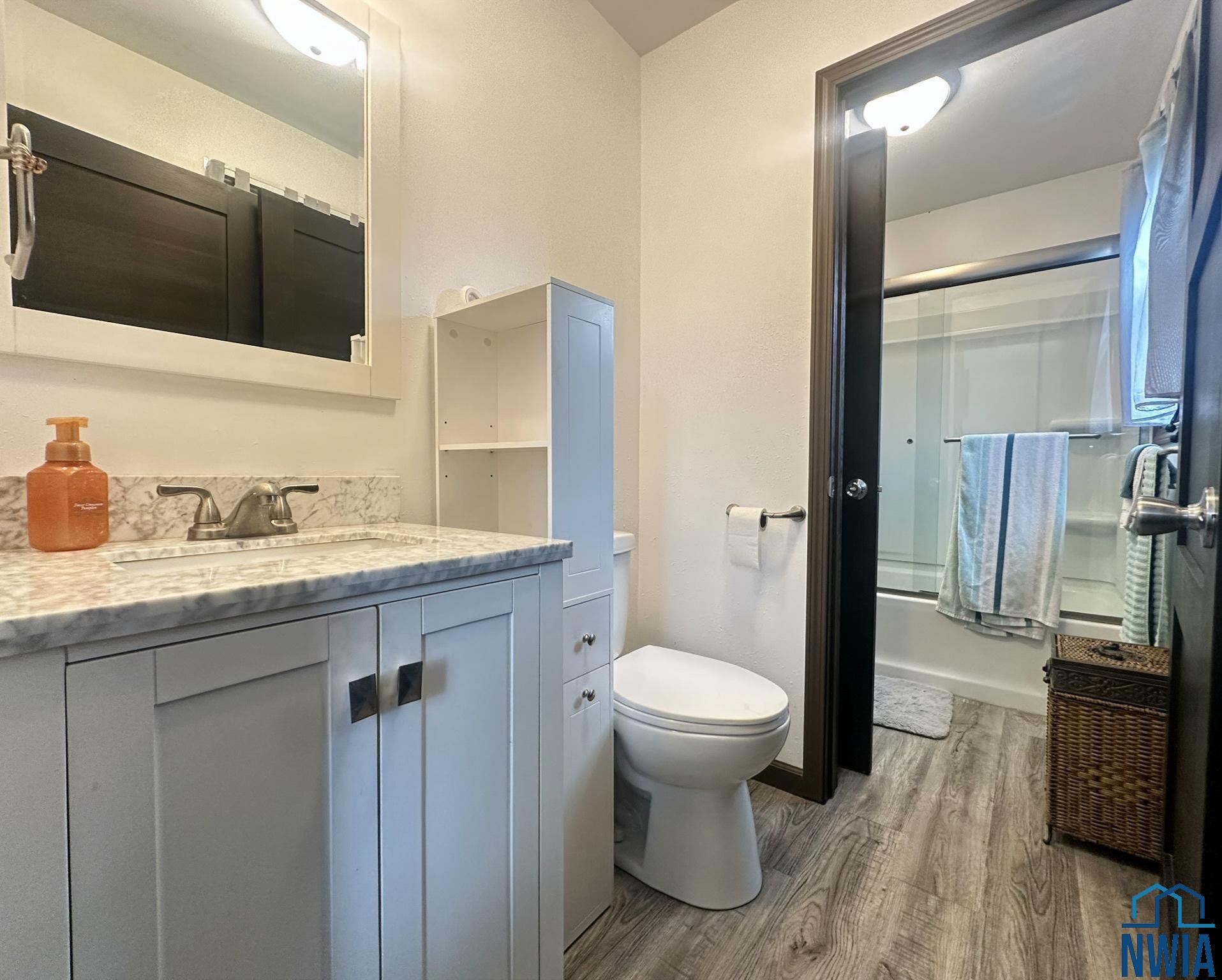 MLS #830287
