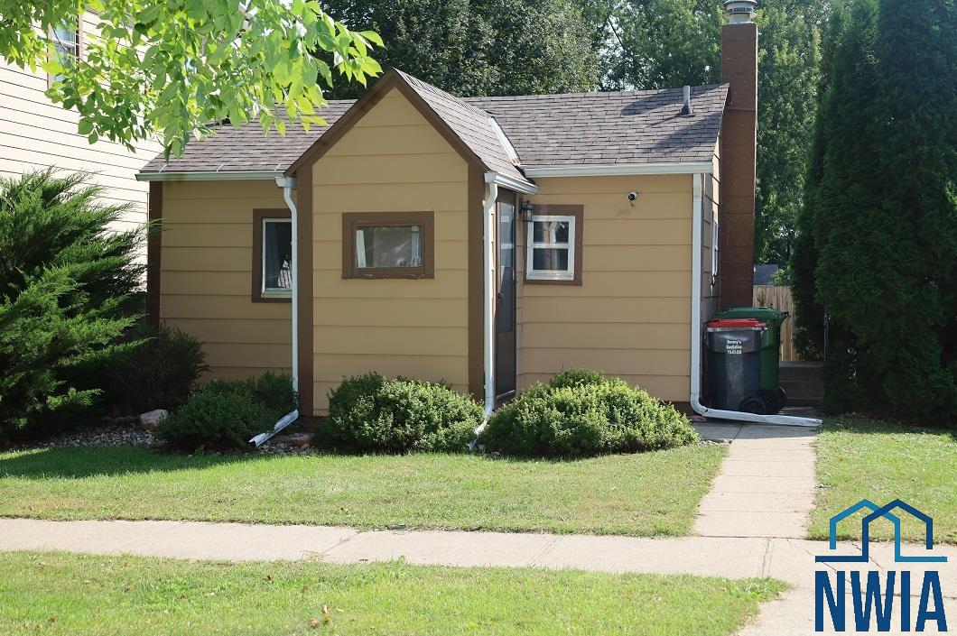 MLS #830296