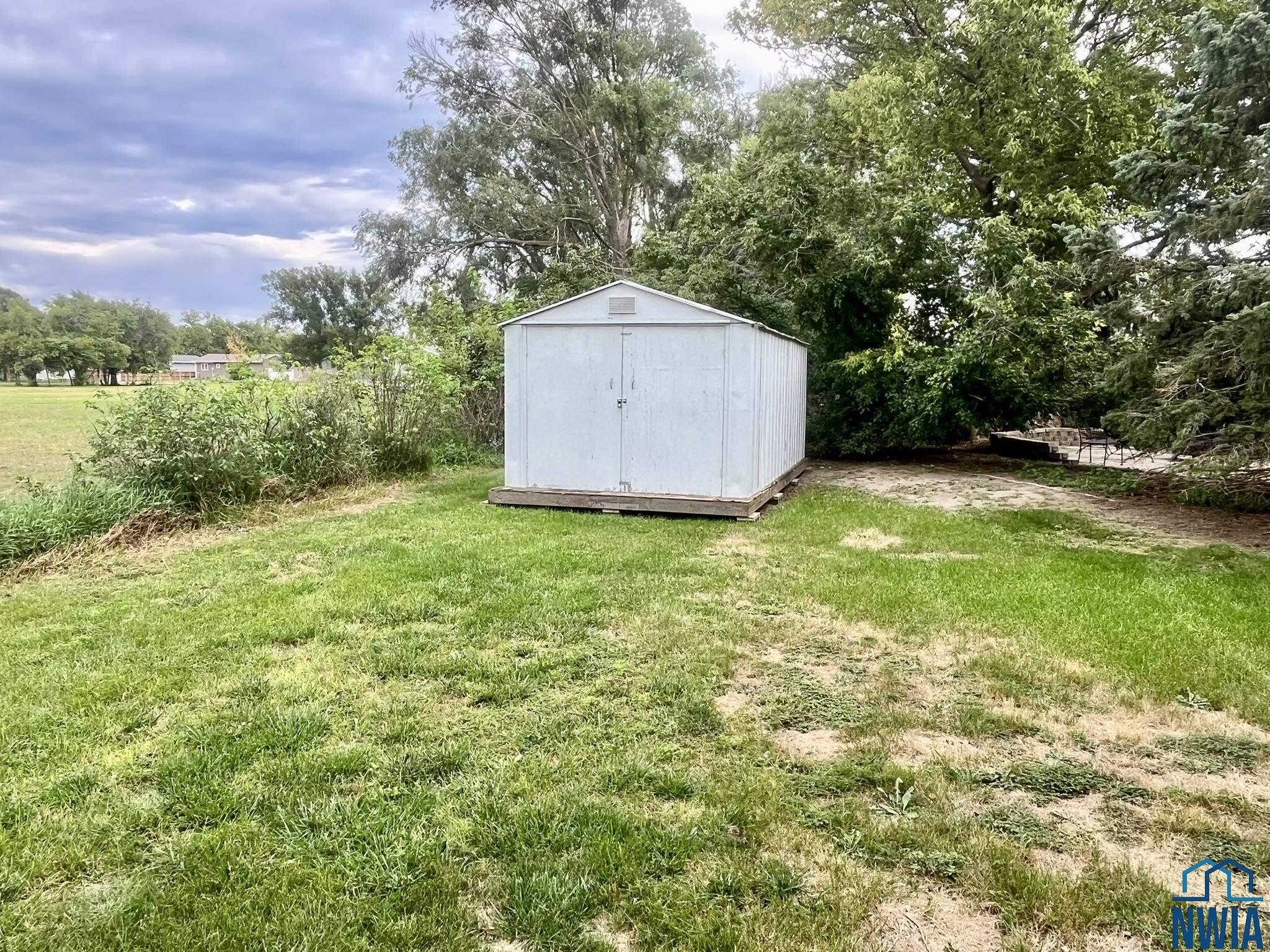 MLS #830304