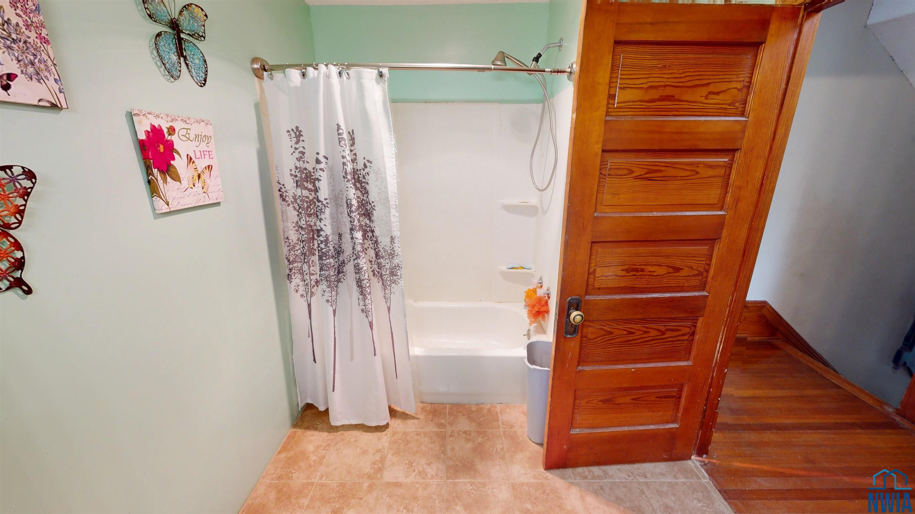 MLS #830307