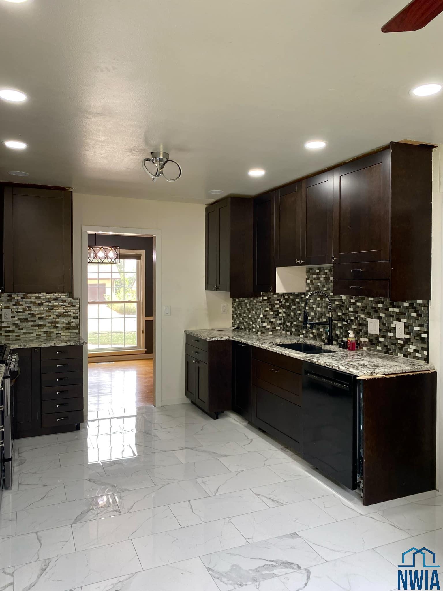 MLS #830309