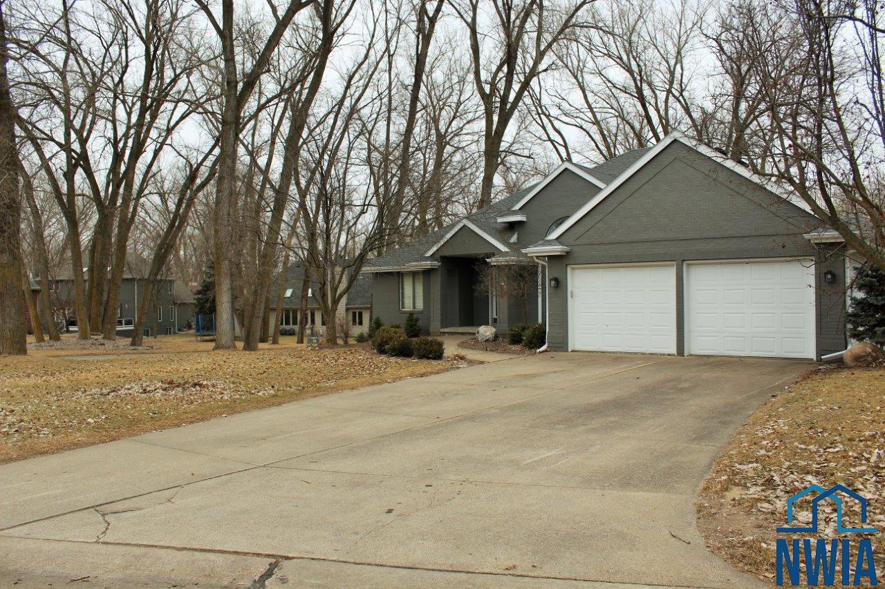 MLS #830317