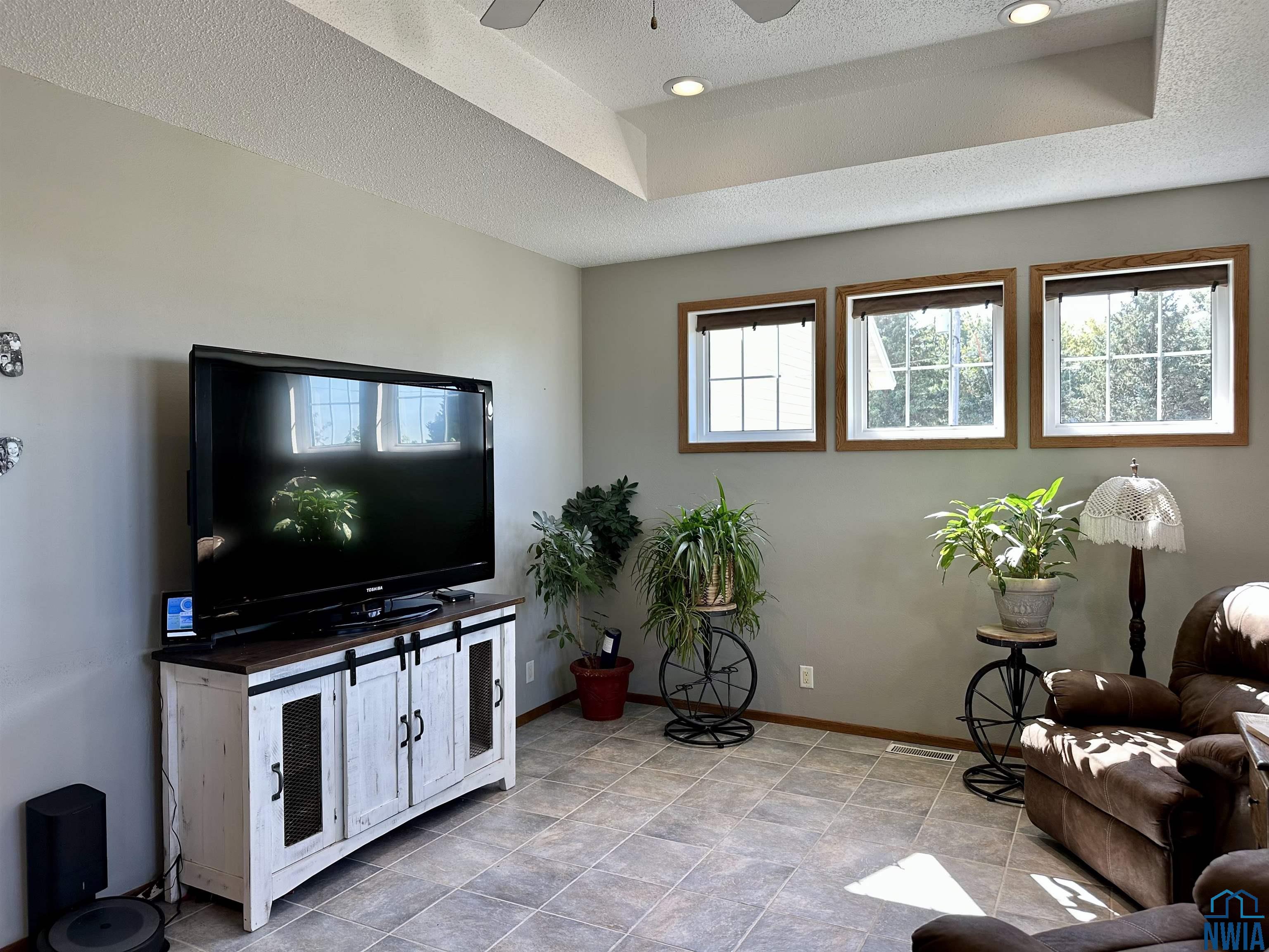 MLS #830320