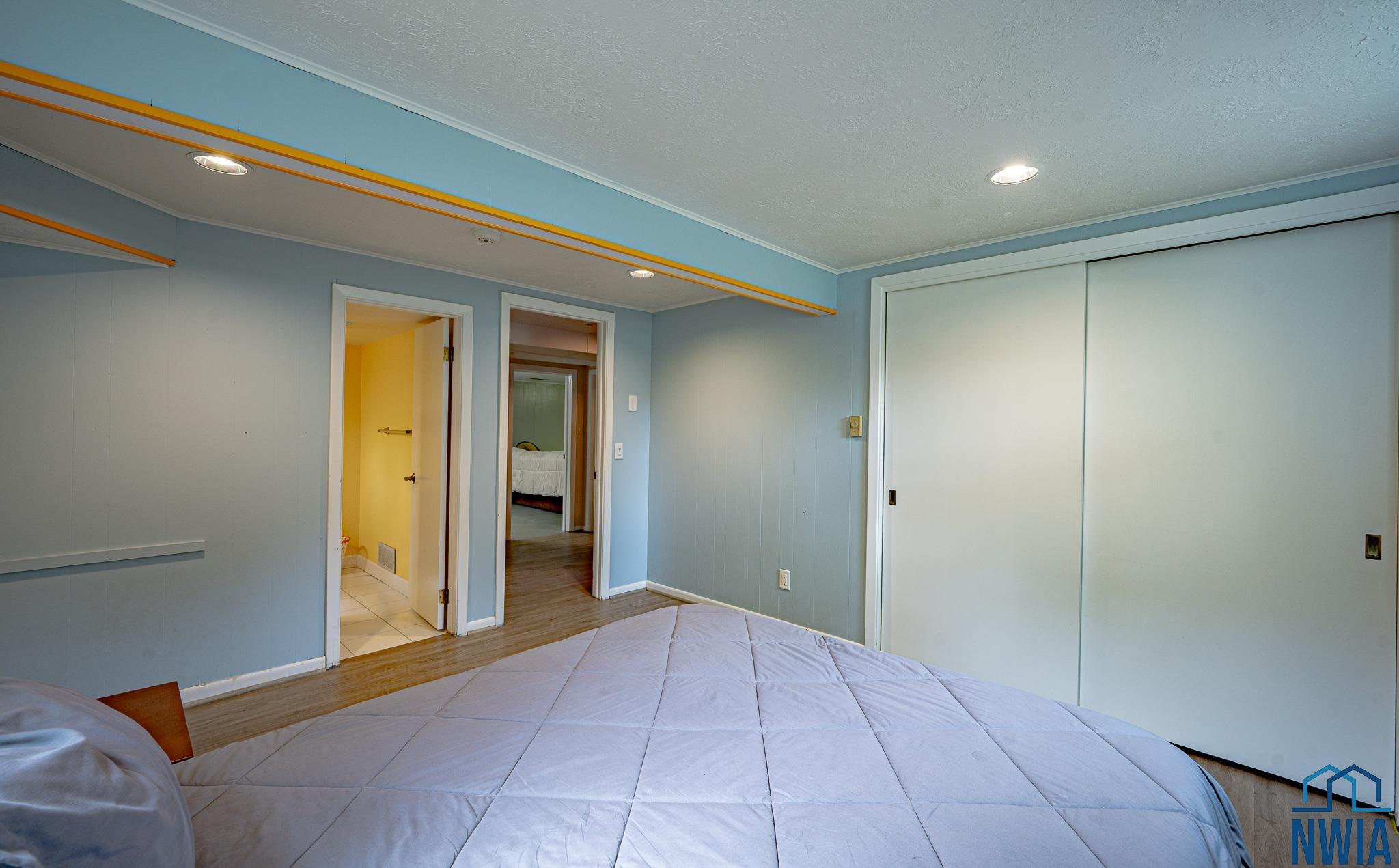 MLS #830324
