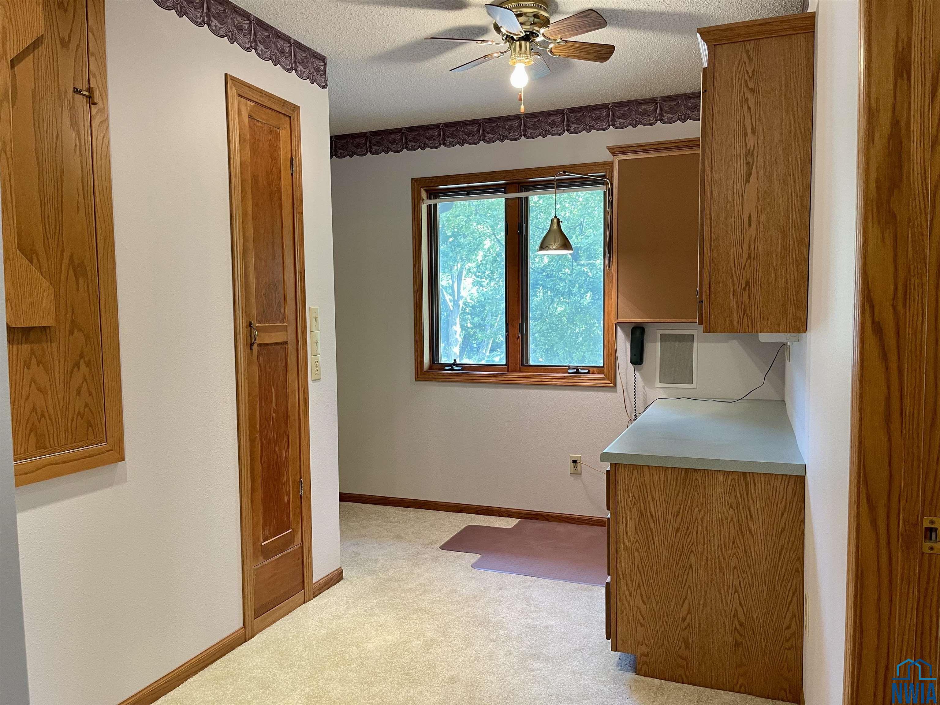 MLS #830325