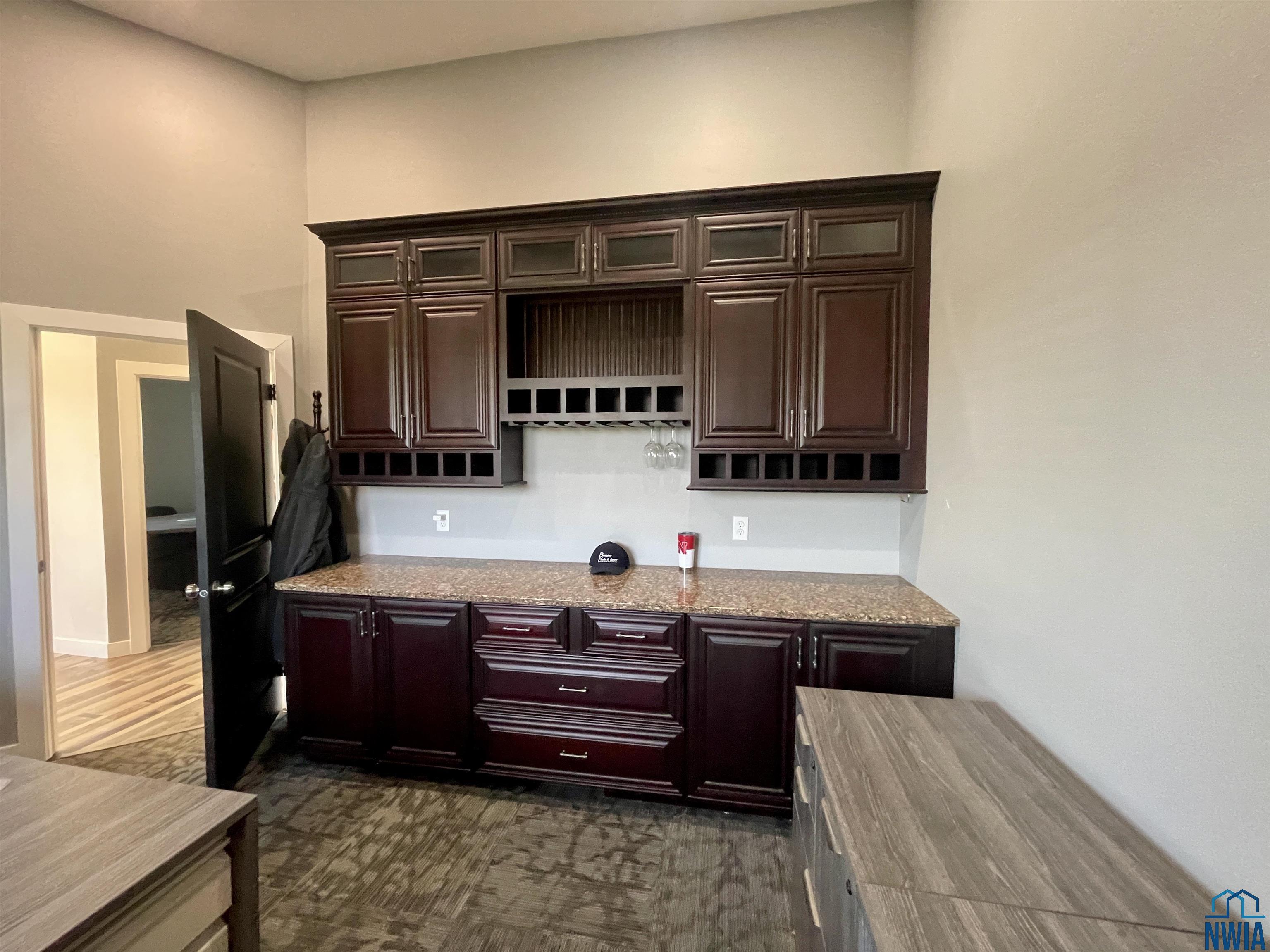 MLS #830330