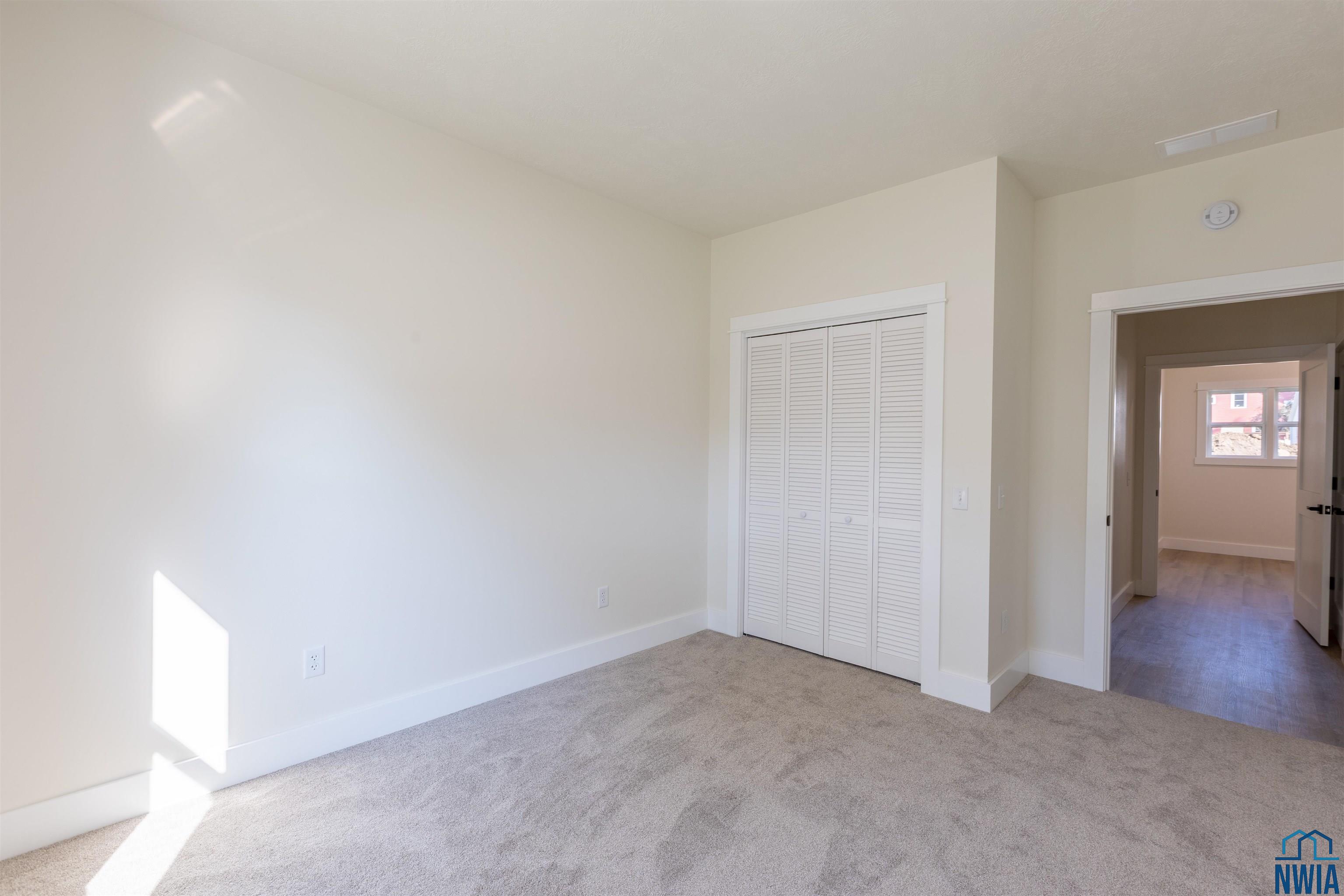 MLS #830333