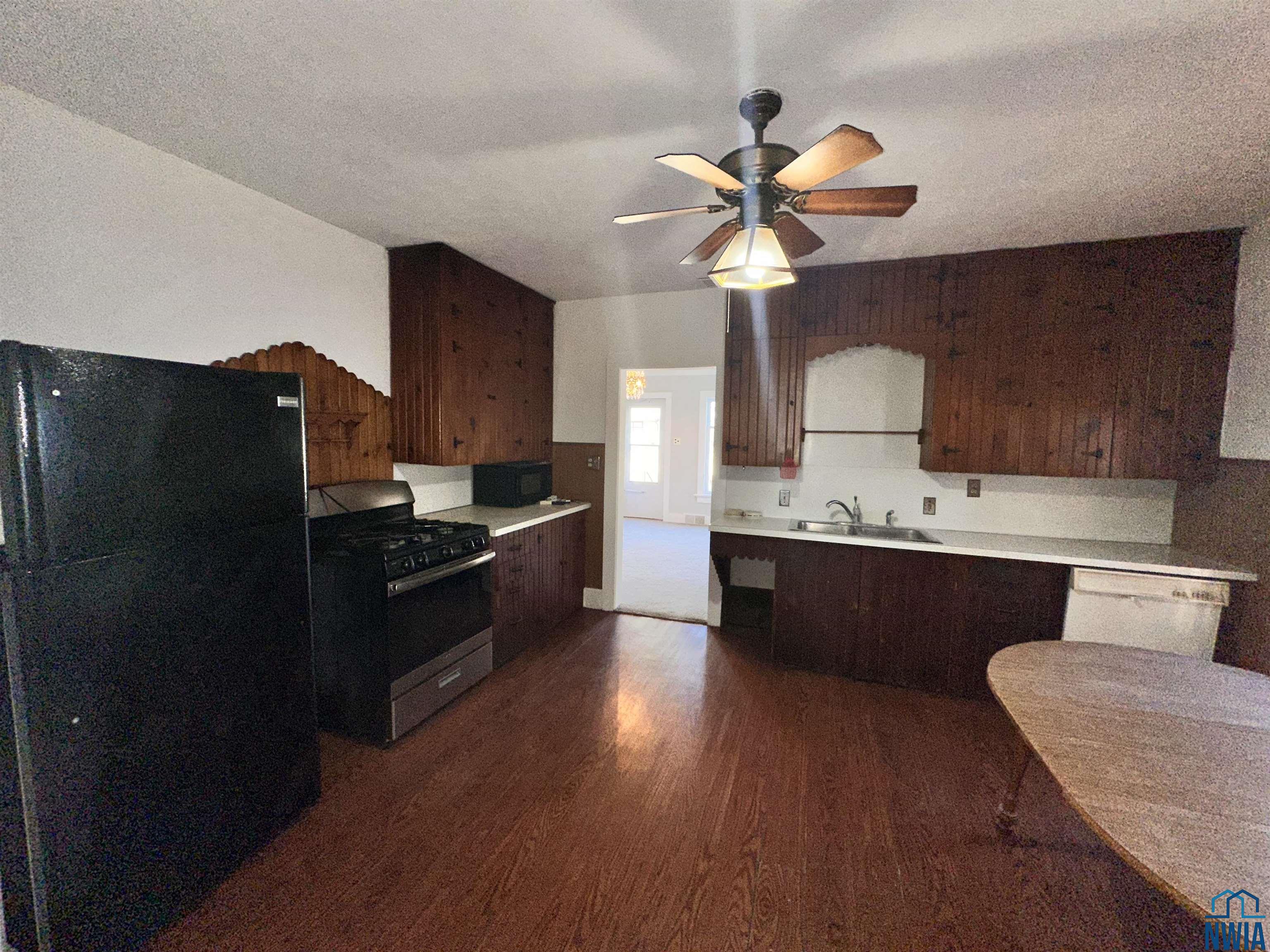 MLS #830352