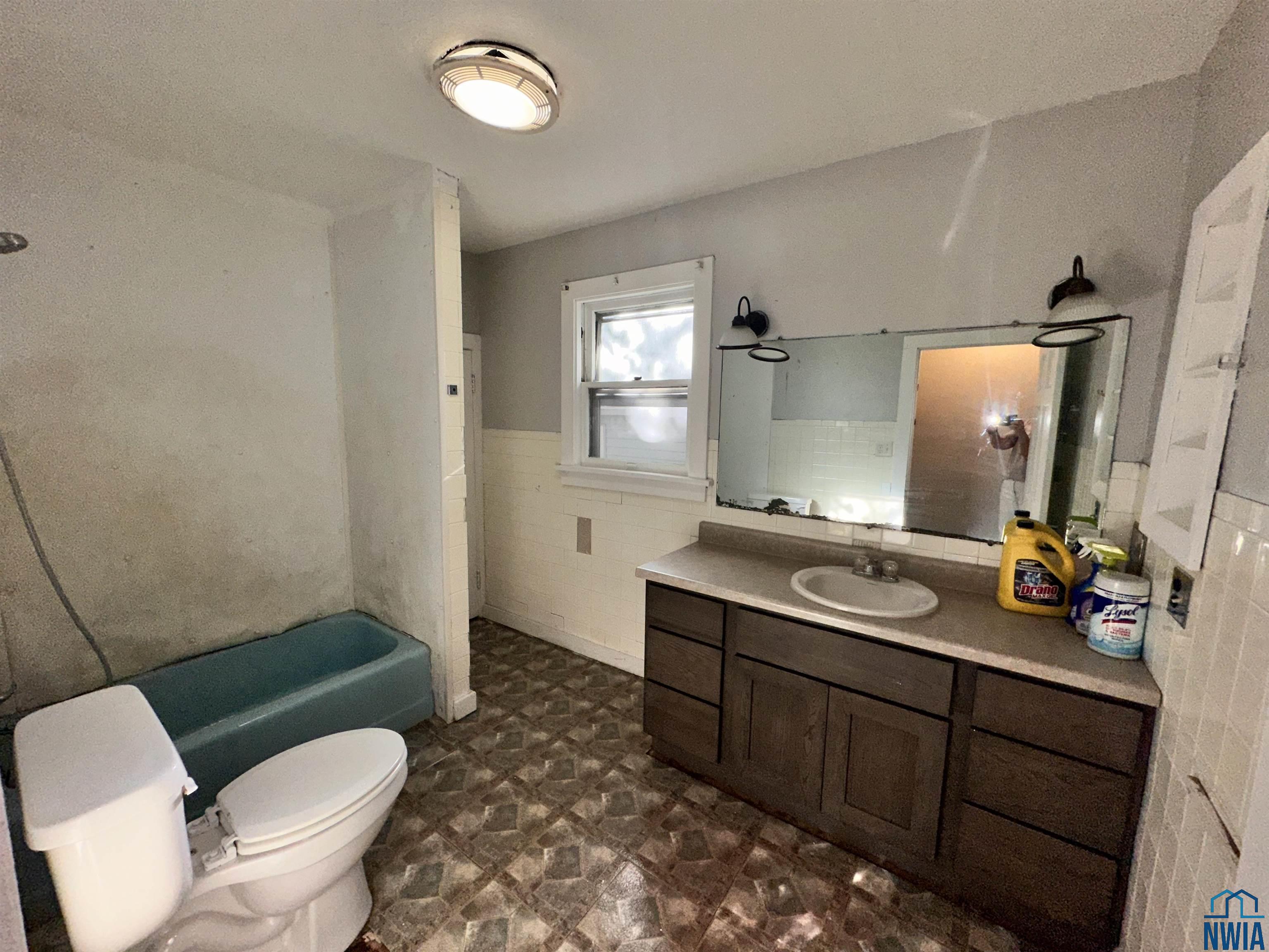 MLS #830352