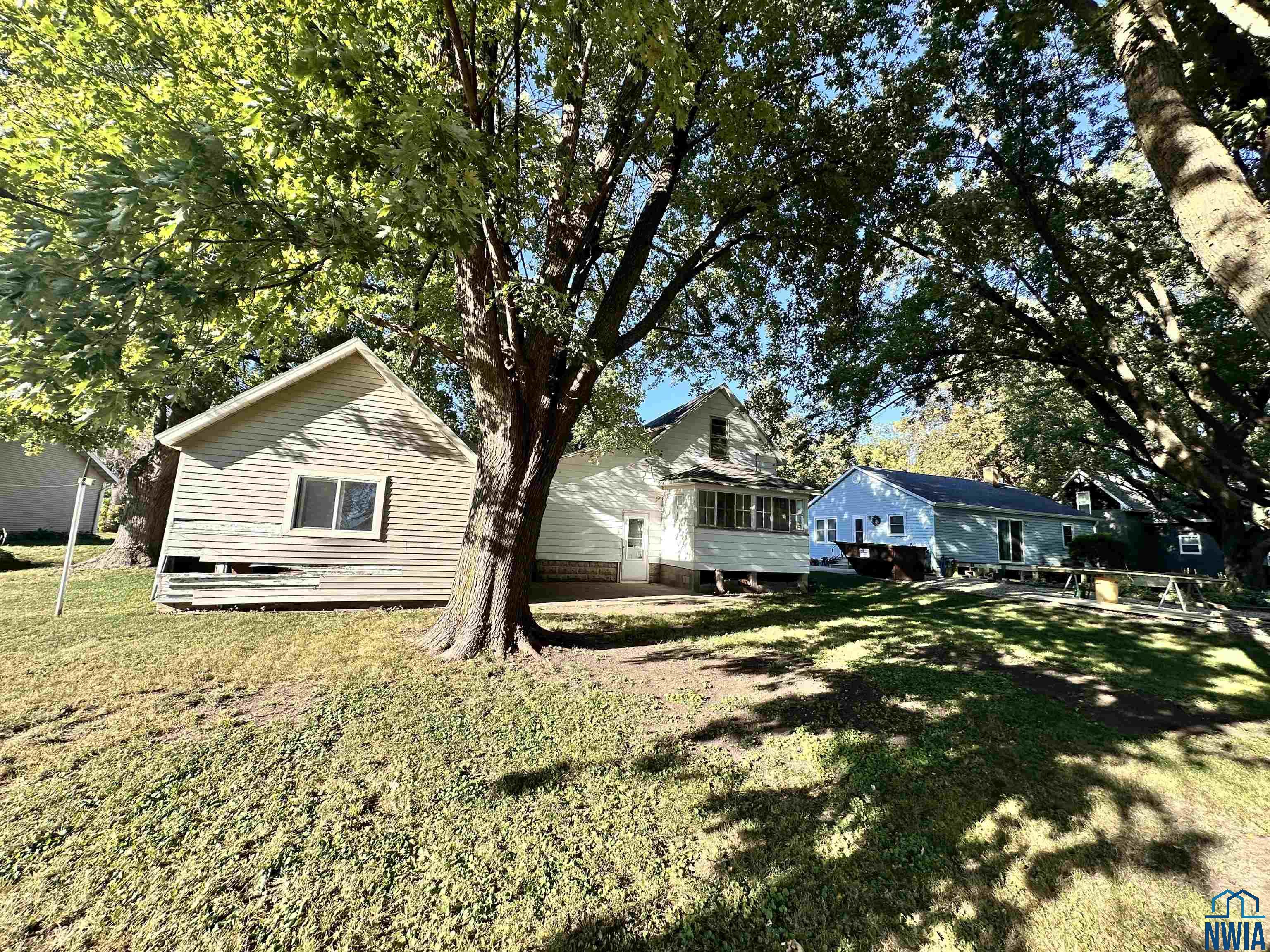 MLS #830352