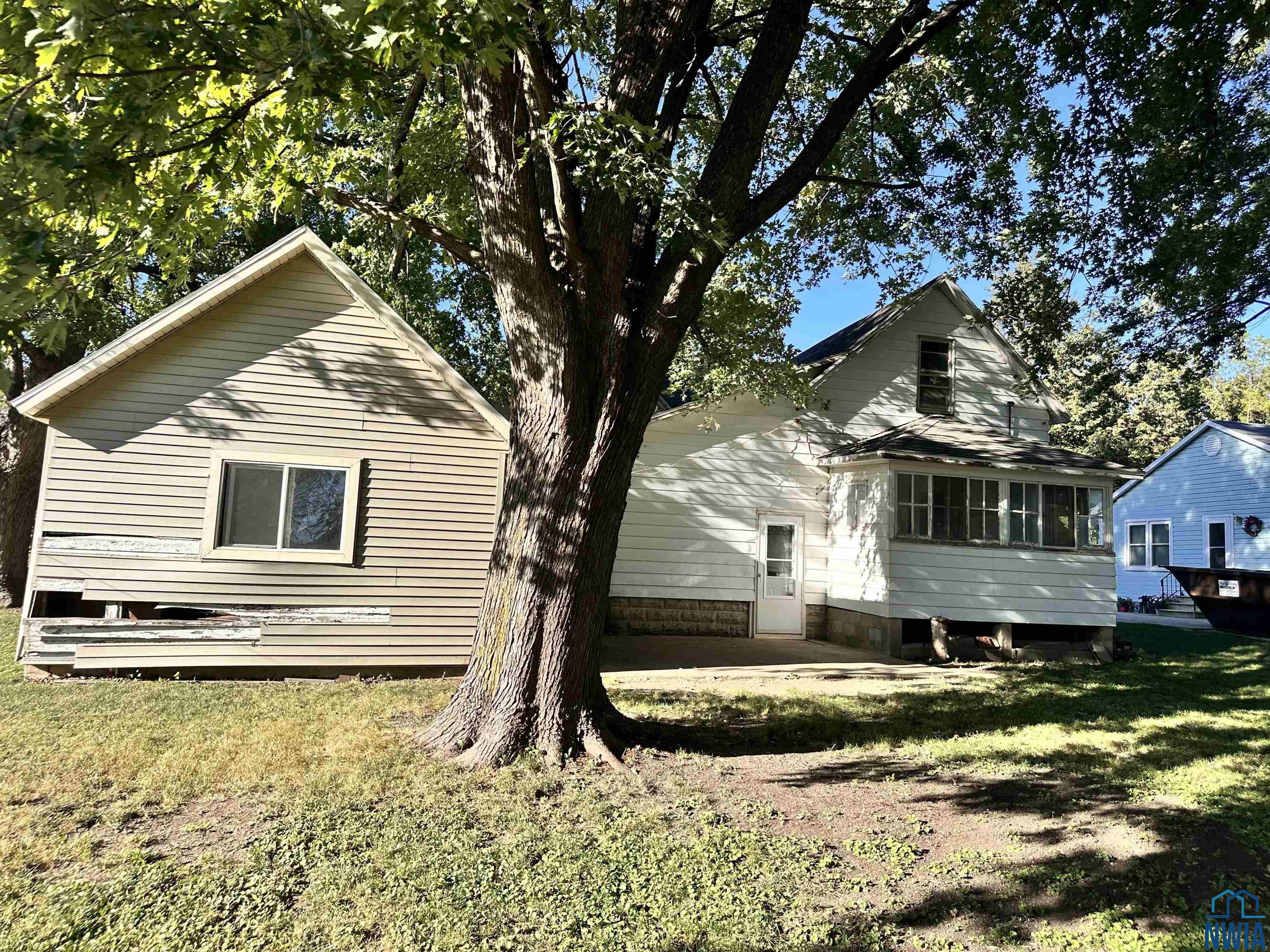 MLS #830352
