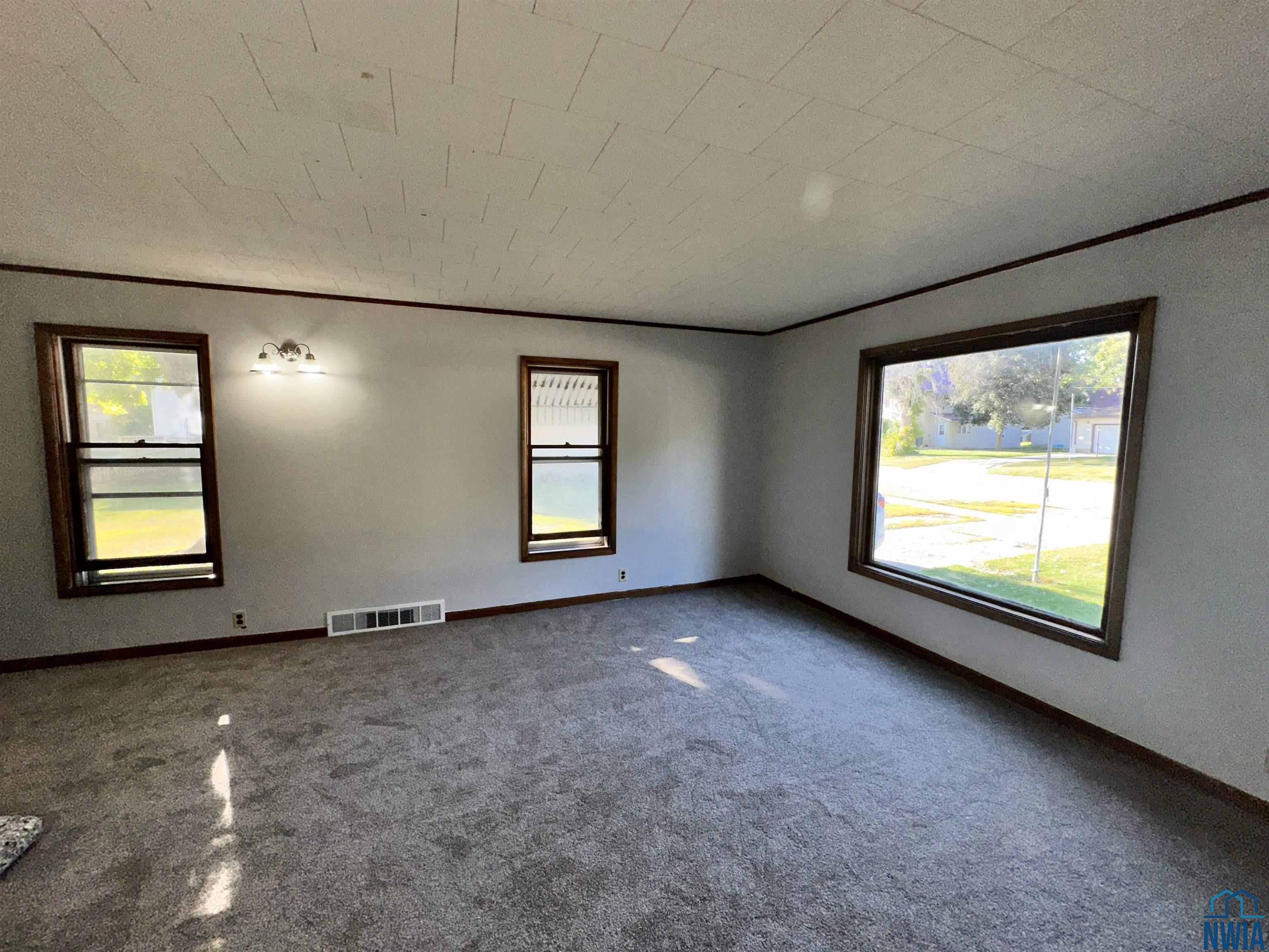 MLS #830352
