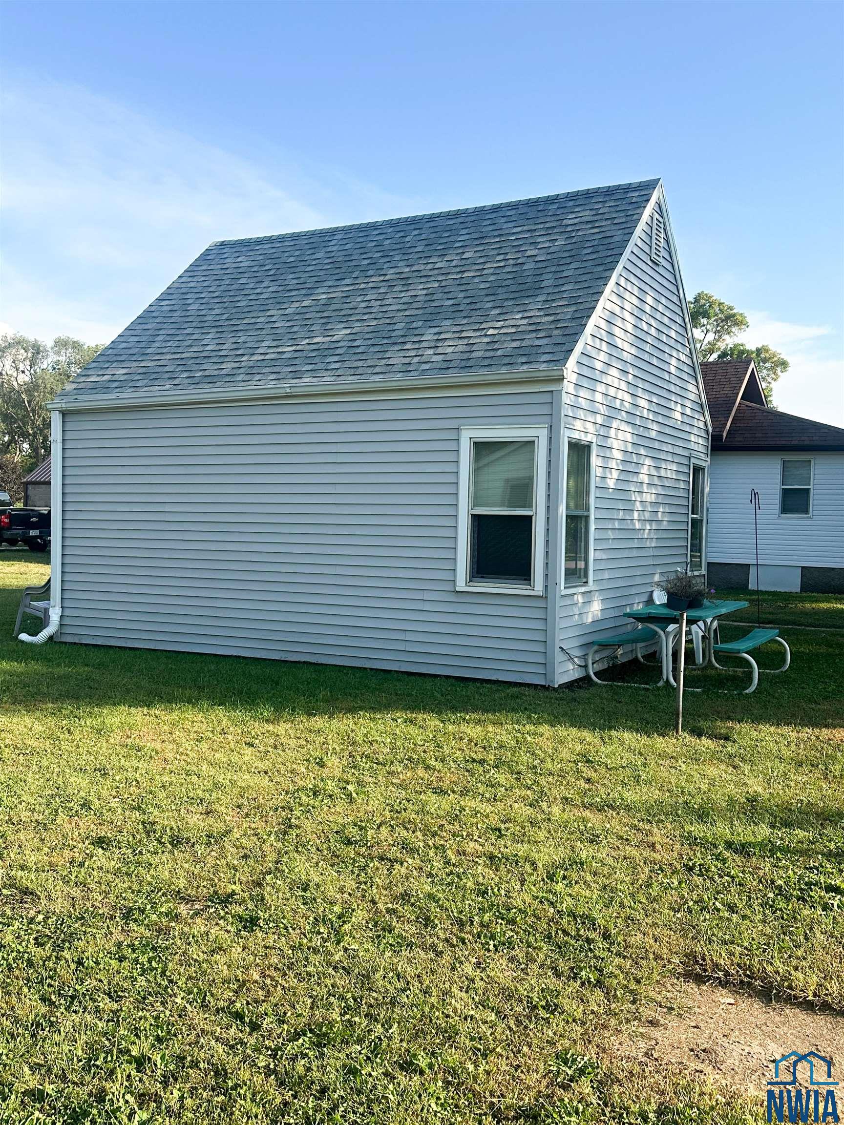 MLS #830355
