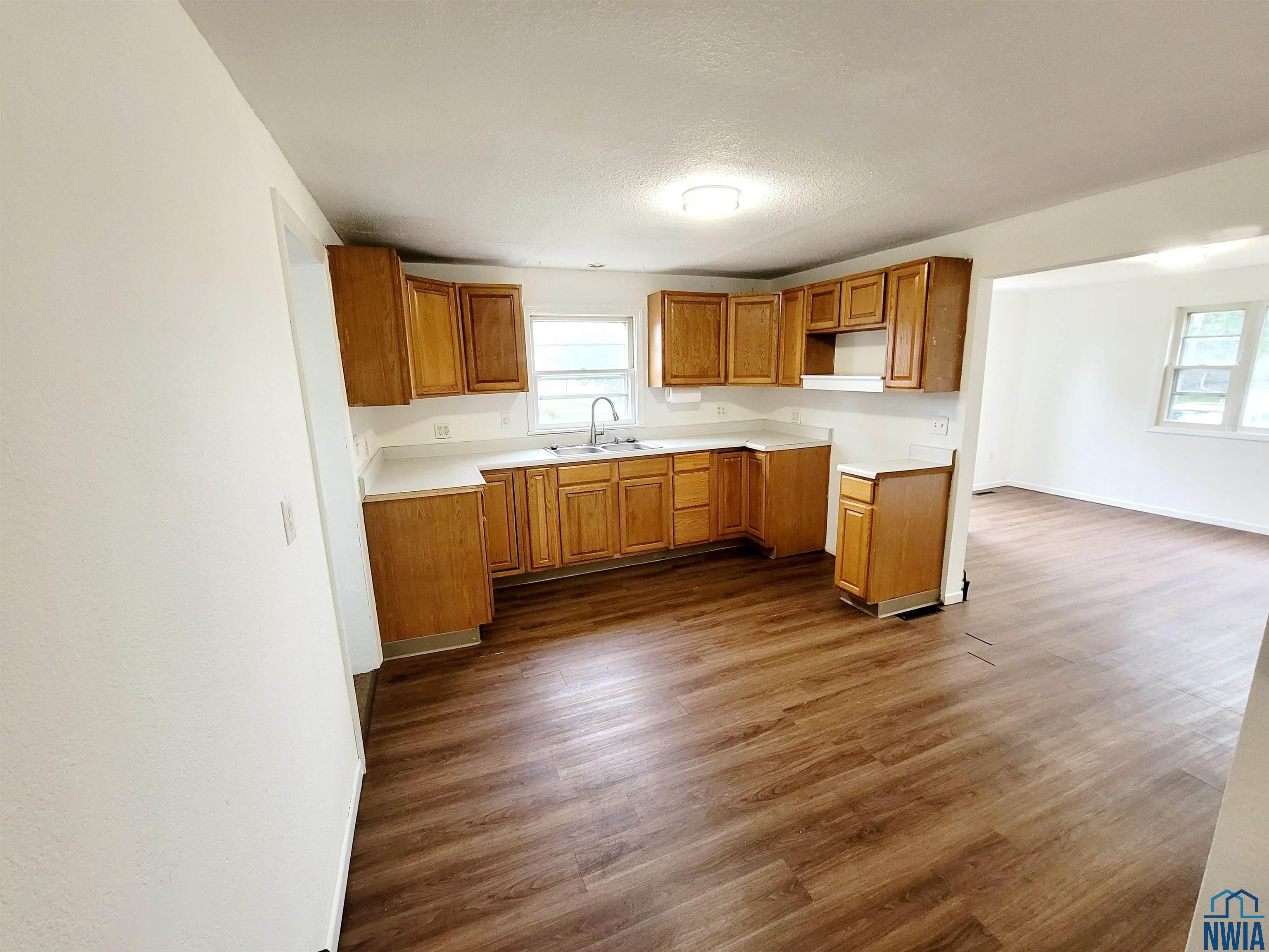 MLS #830356