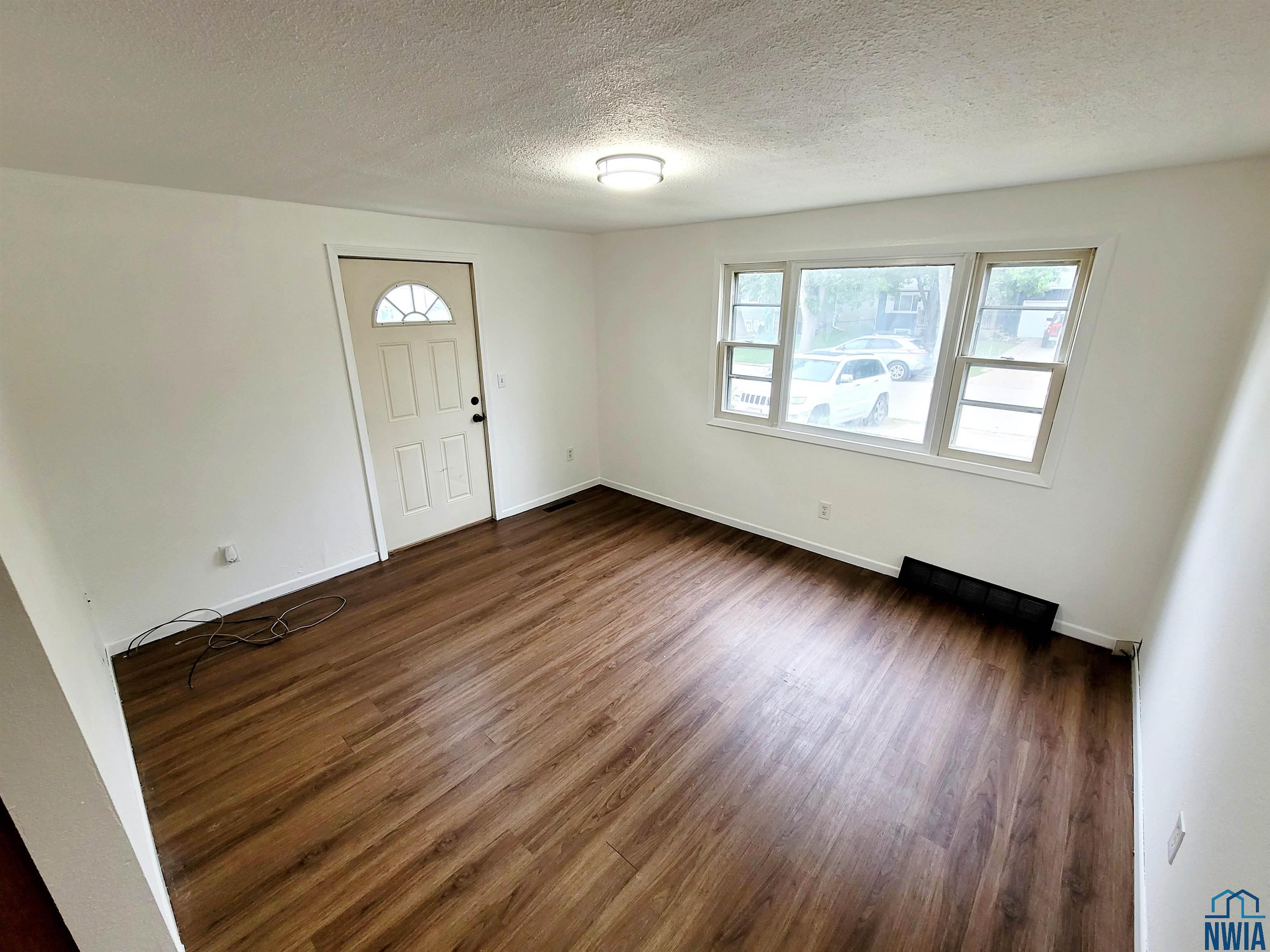 MLS #830356