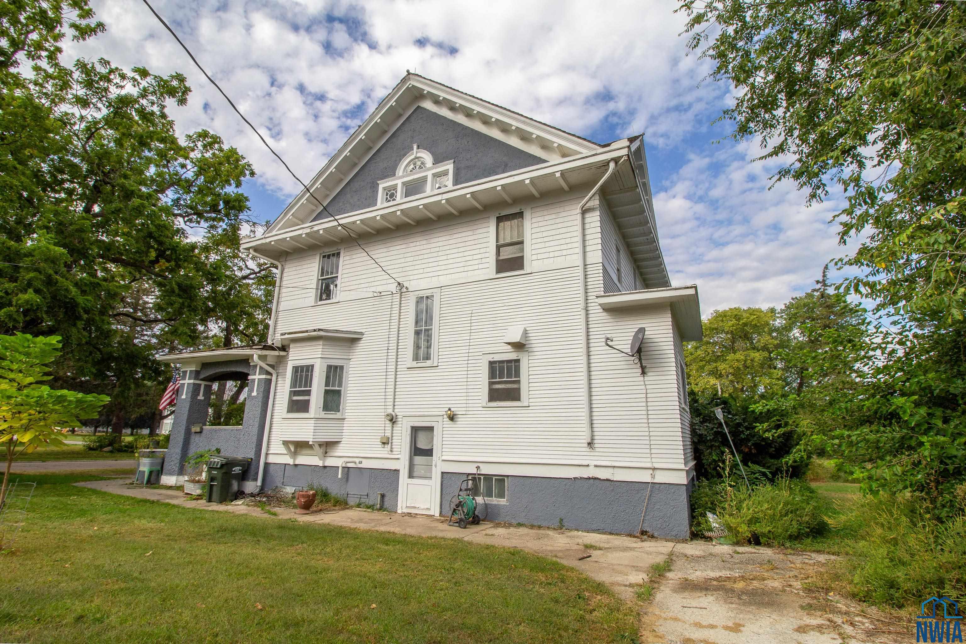 MLS #830360