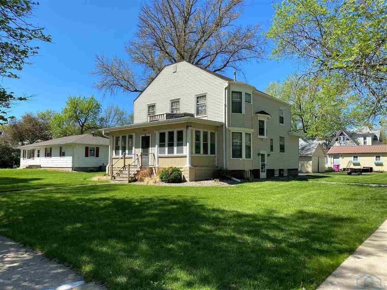 302 Johnson Street, Wakefield, NE 68784 