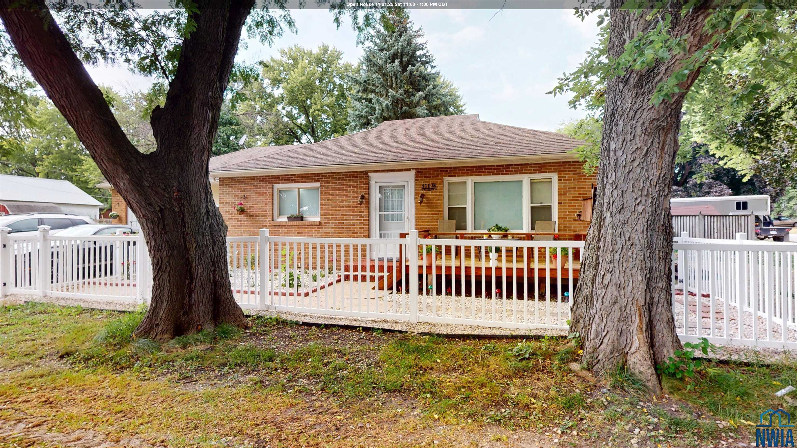 410 4TH ST W, Newell, IA 50568 