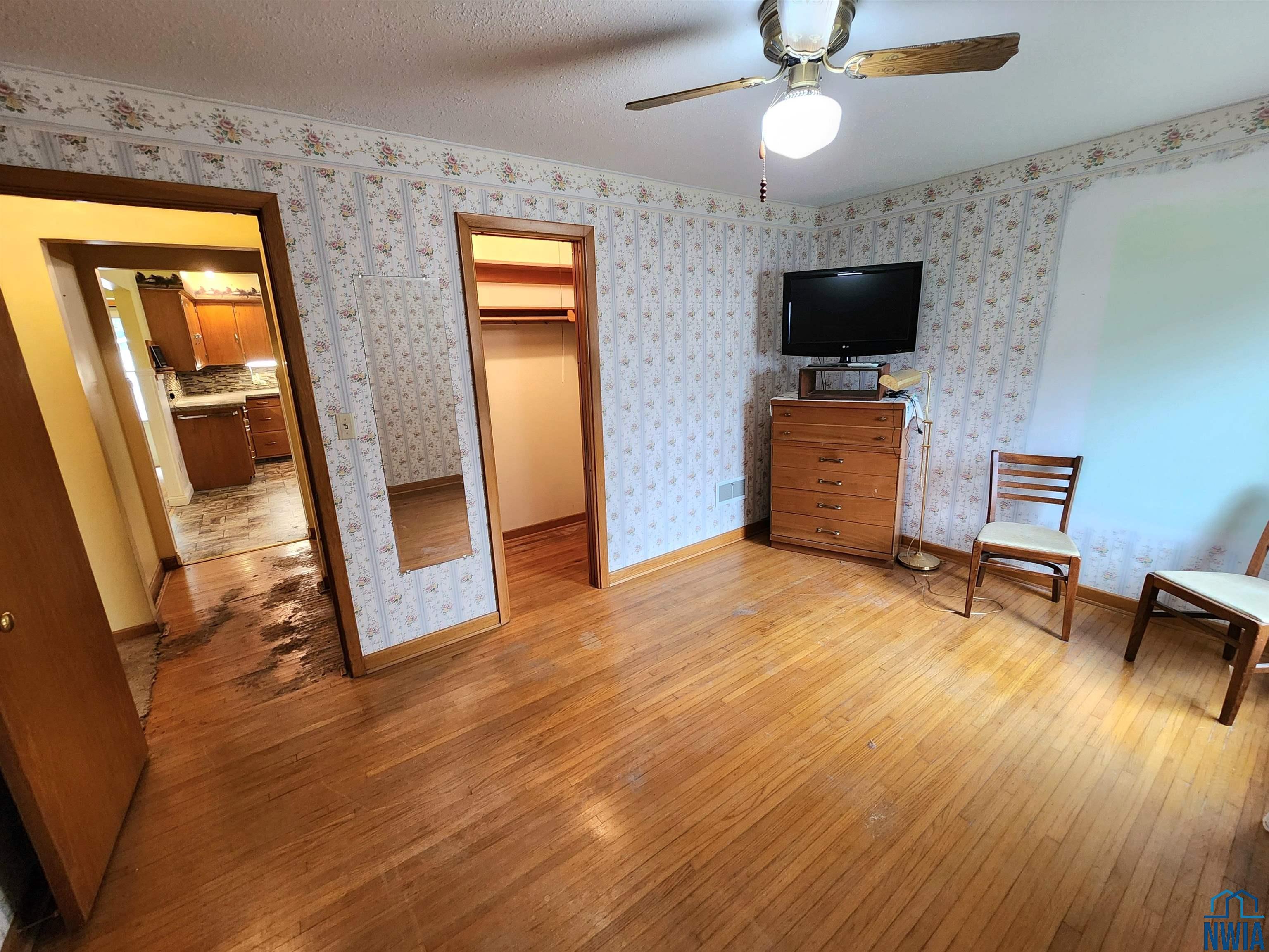 MLS #830392