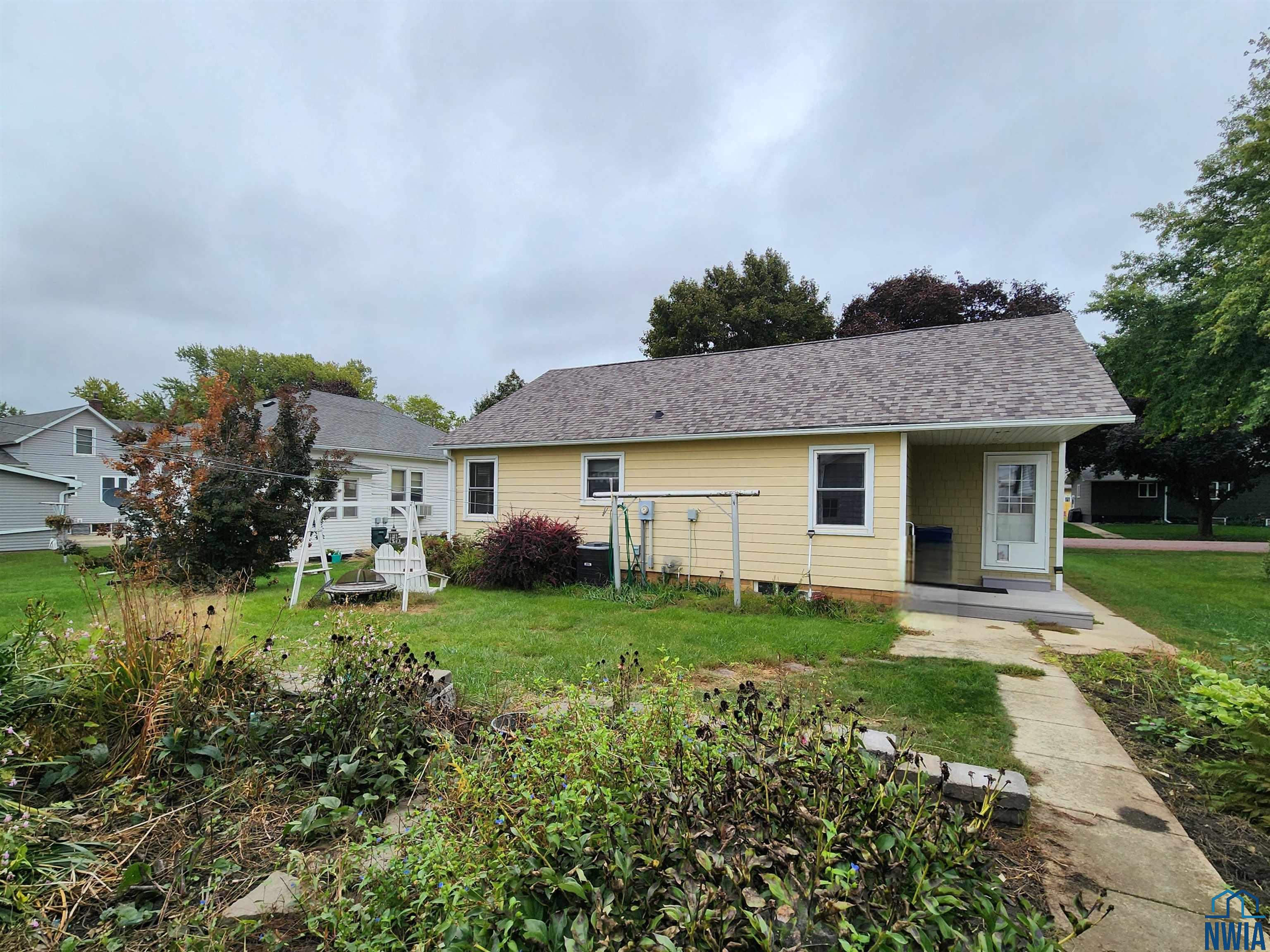 MLS #830392