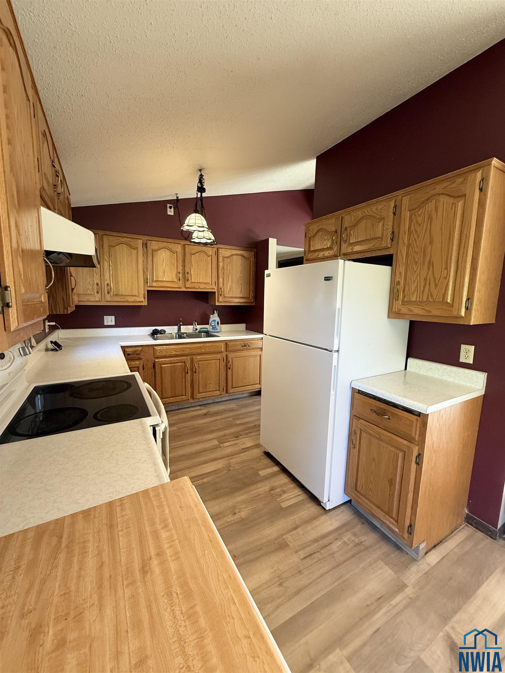 MLS #830395