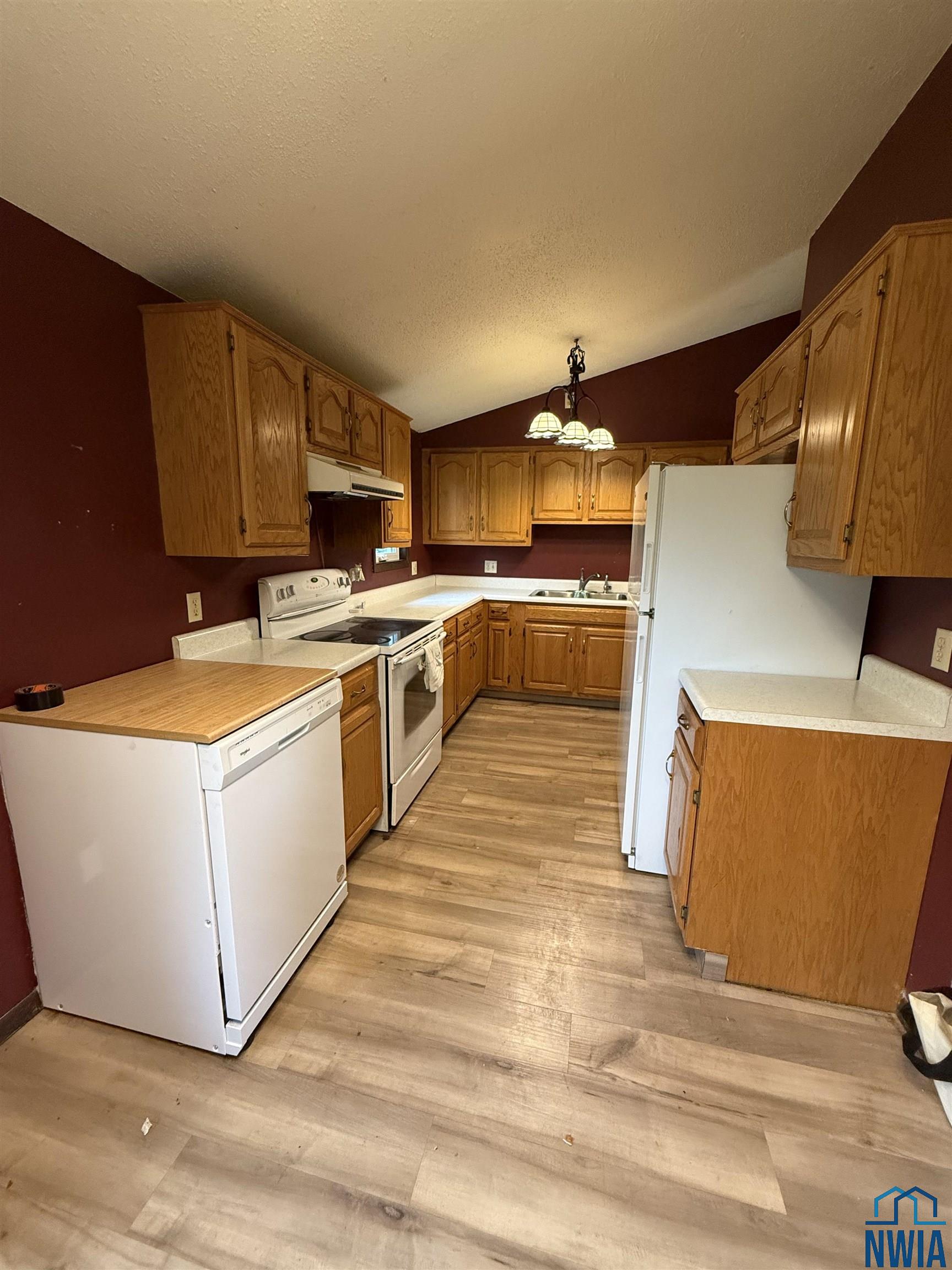 MLS #830395